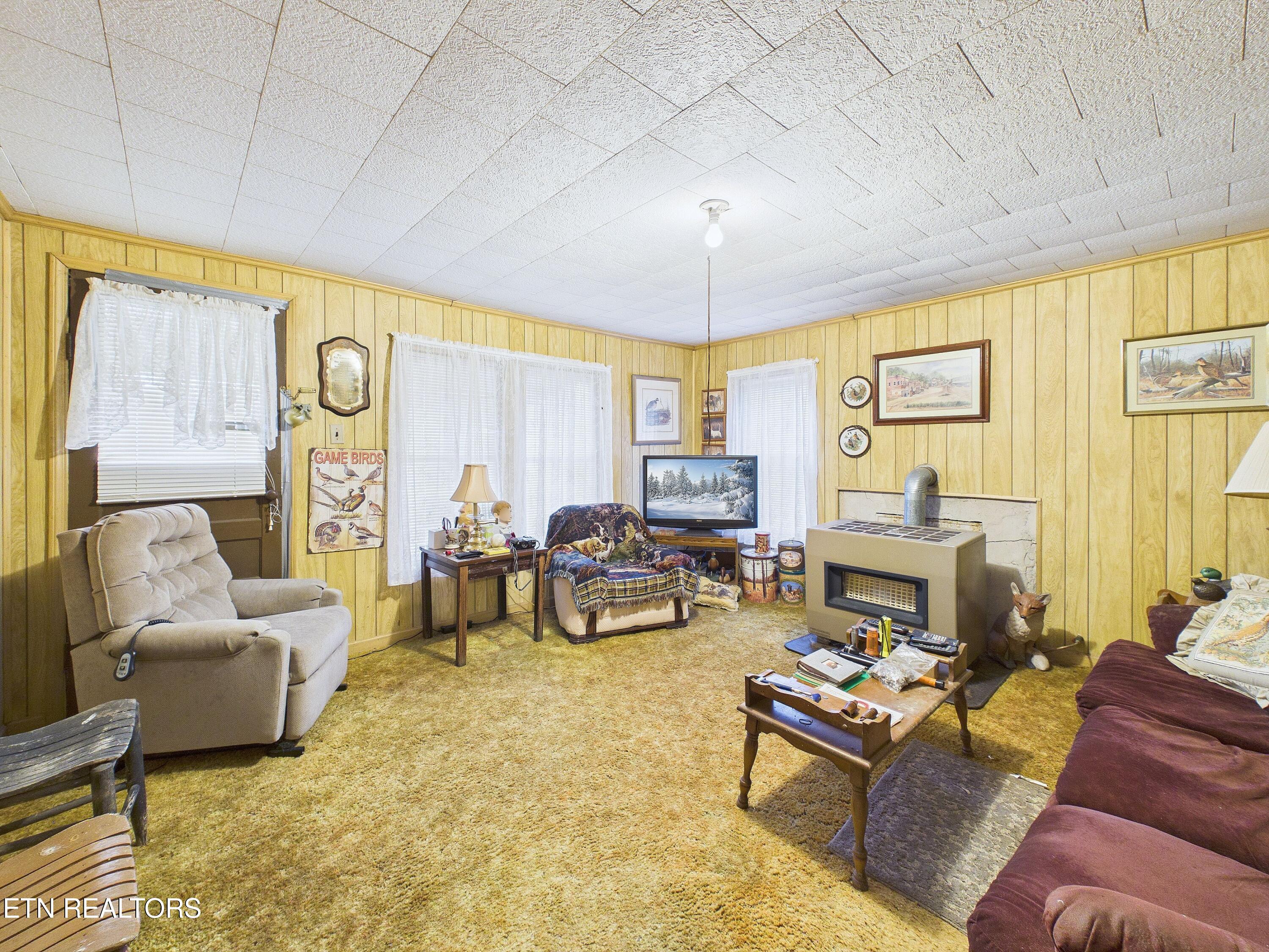 325 Countryside Lane Madisonville TN 37354