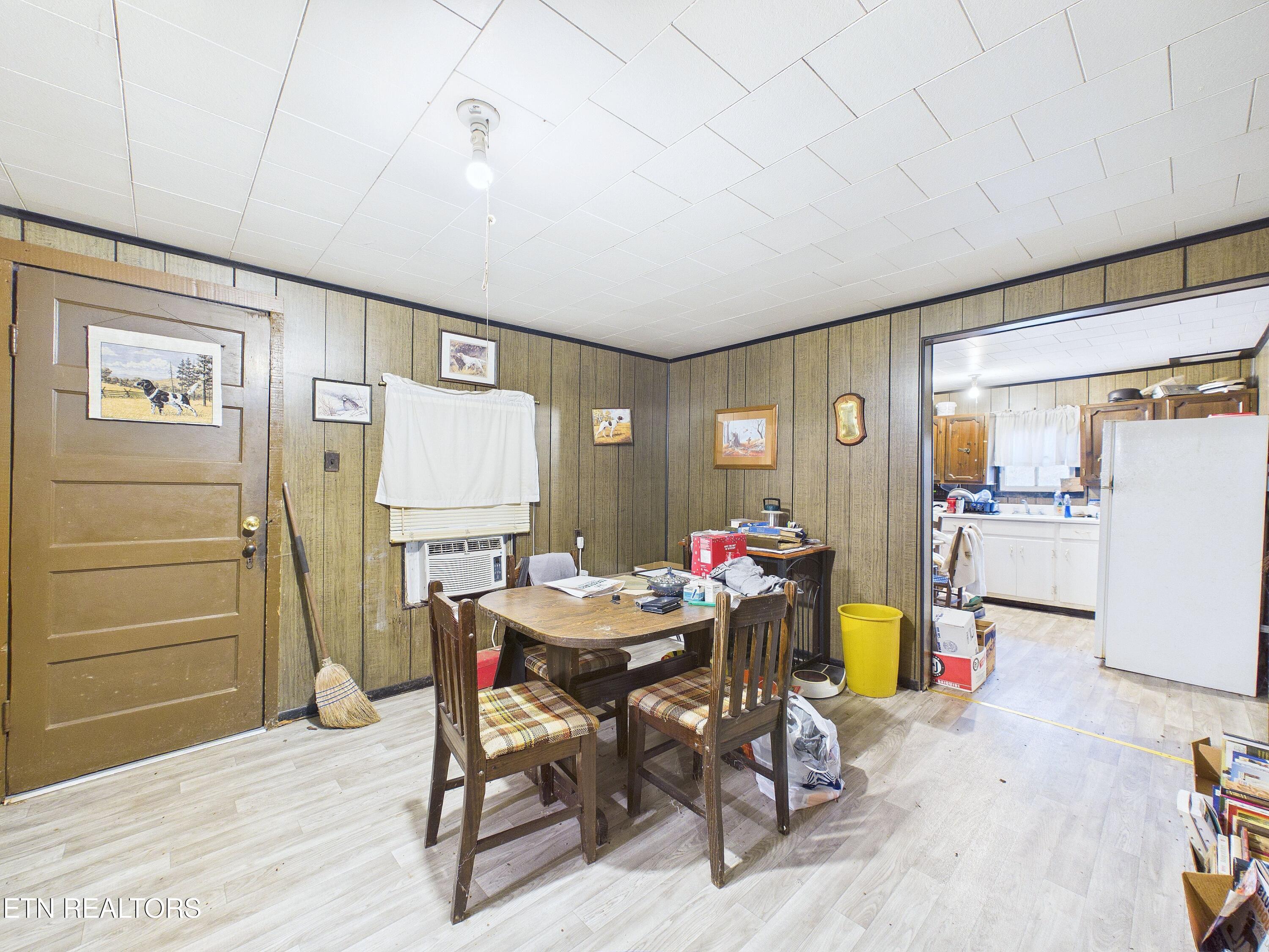 325 Countryside Lane Madisonville TN 37354