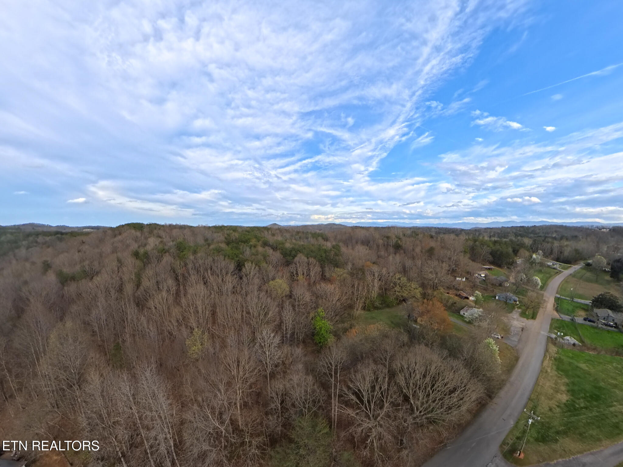 325 Countryside Lane Madisonville TN 37354