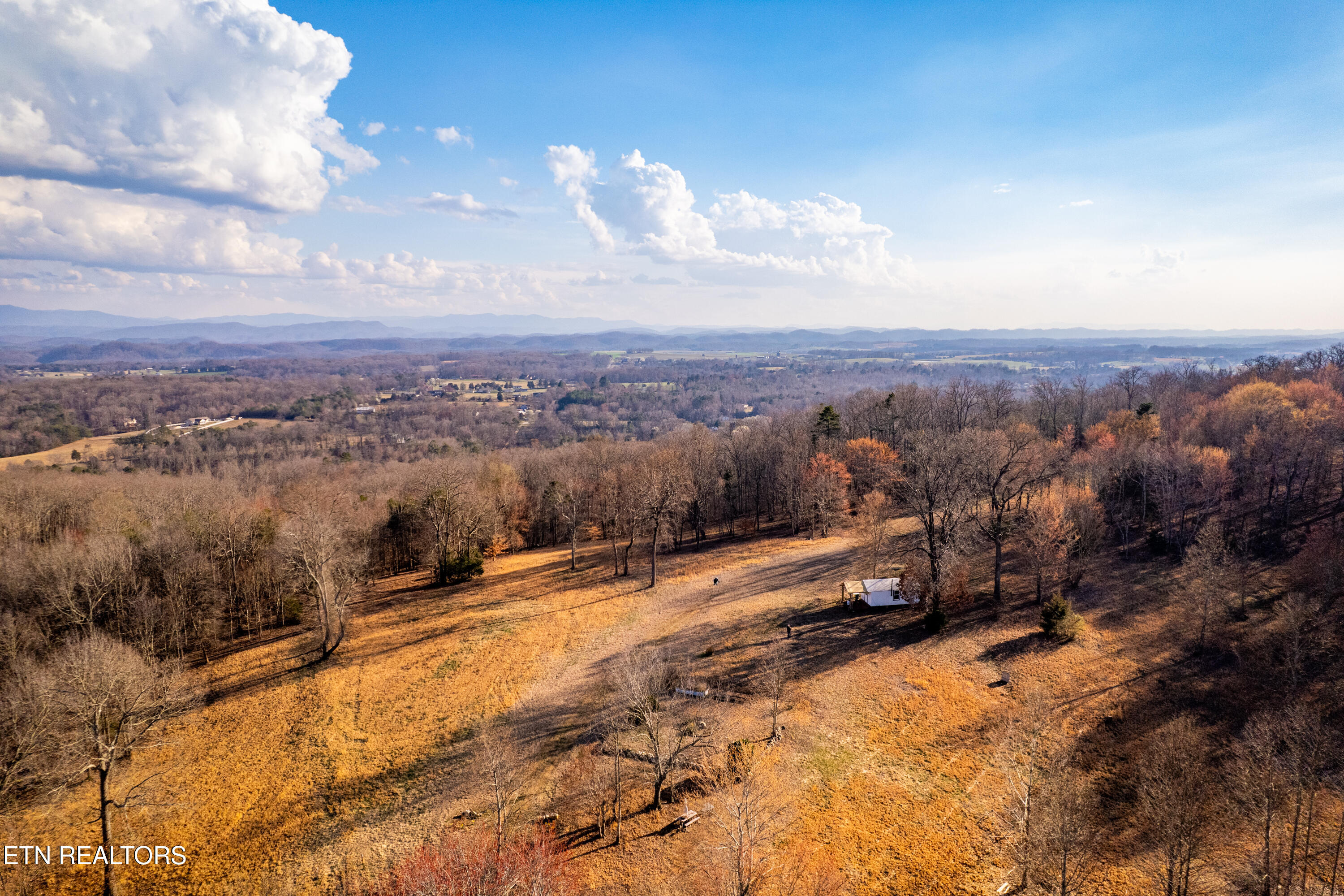 132 Badger Road Madisonville TN 37354