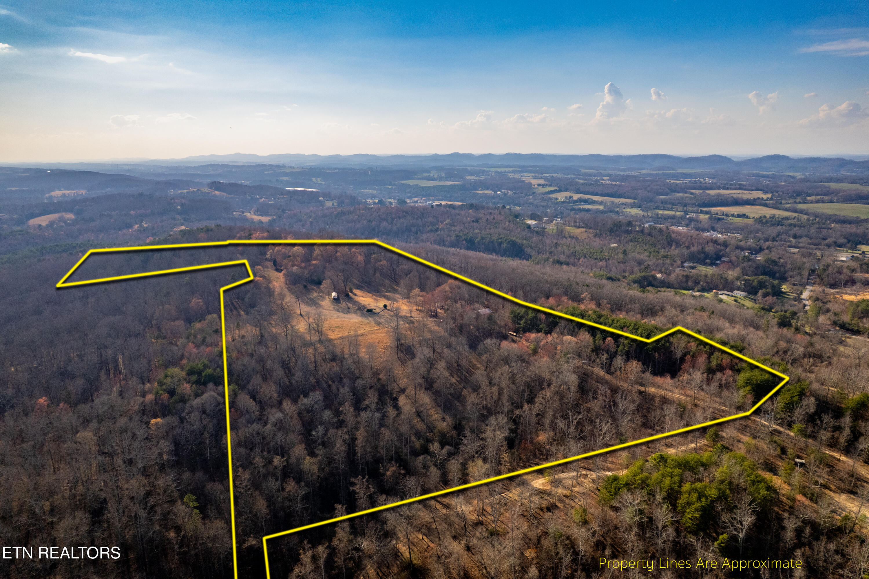132 Badger Road Madisonville TN 37354
