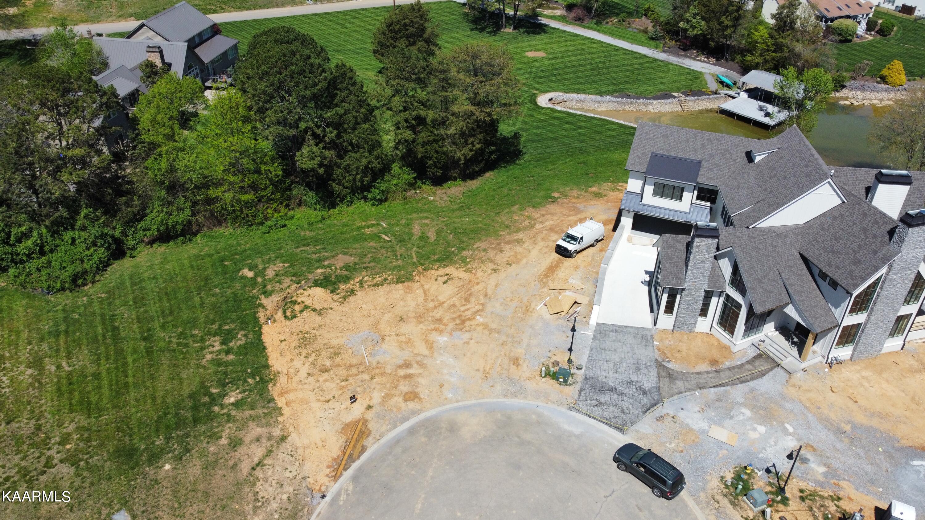 1607 Yachtsman Way Knoxville TN 37922