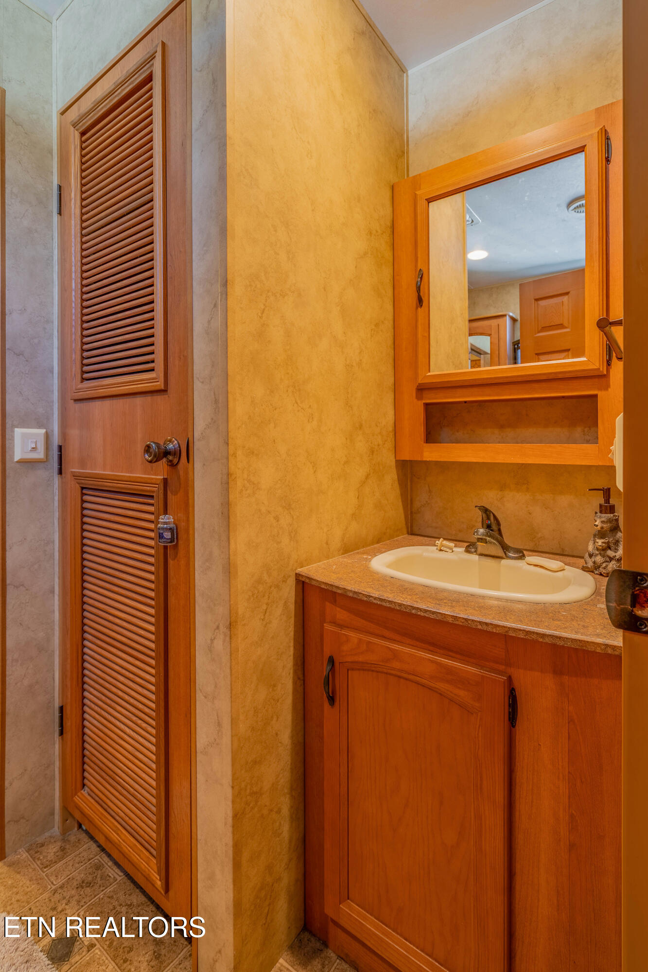 4229 E Parkway Gatlinburg TN 37738