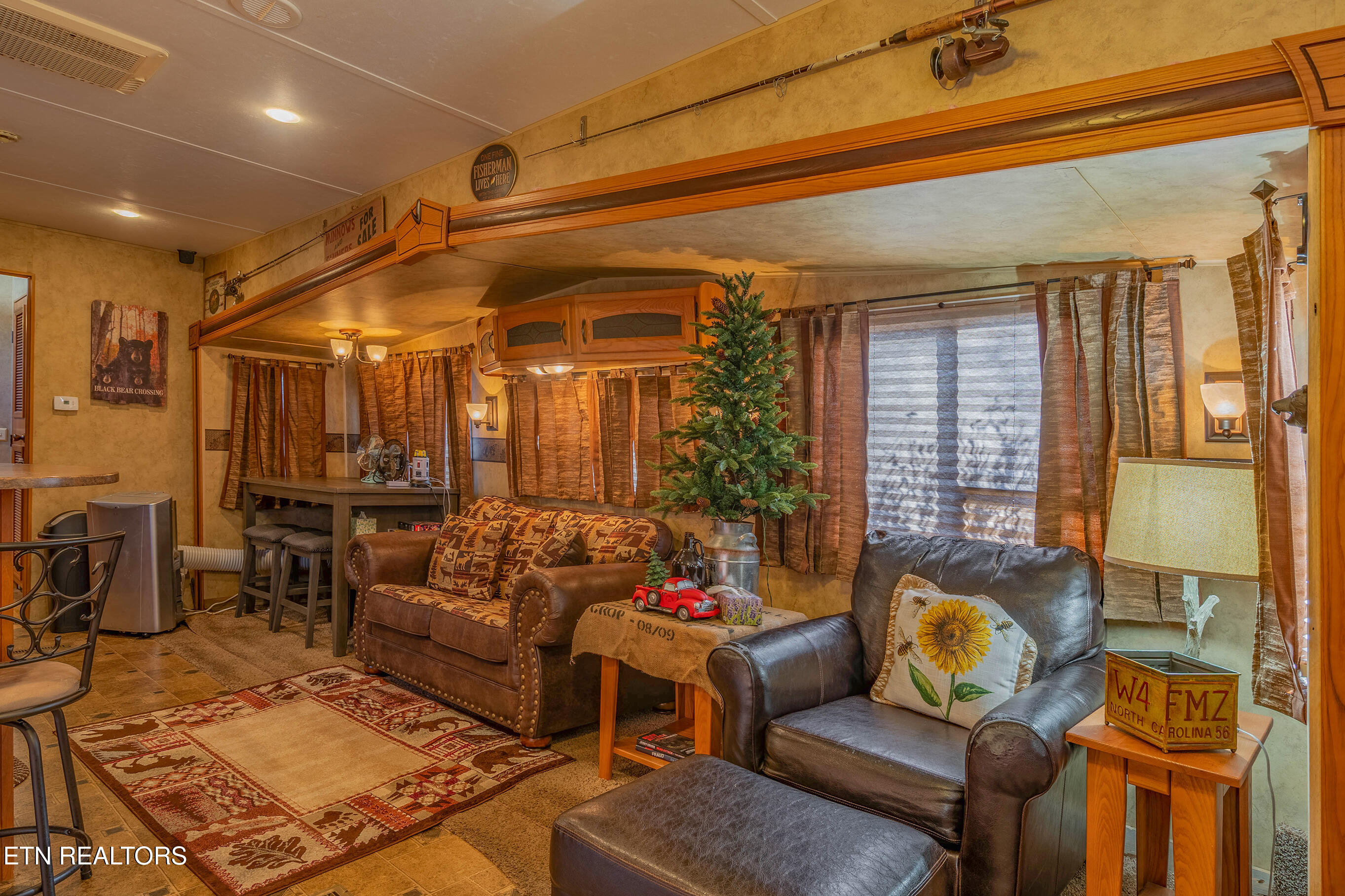 4229 E Parkway Gatlinburg TN 37738
