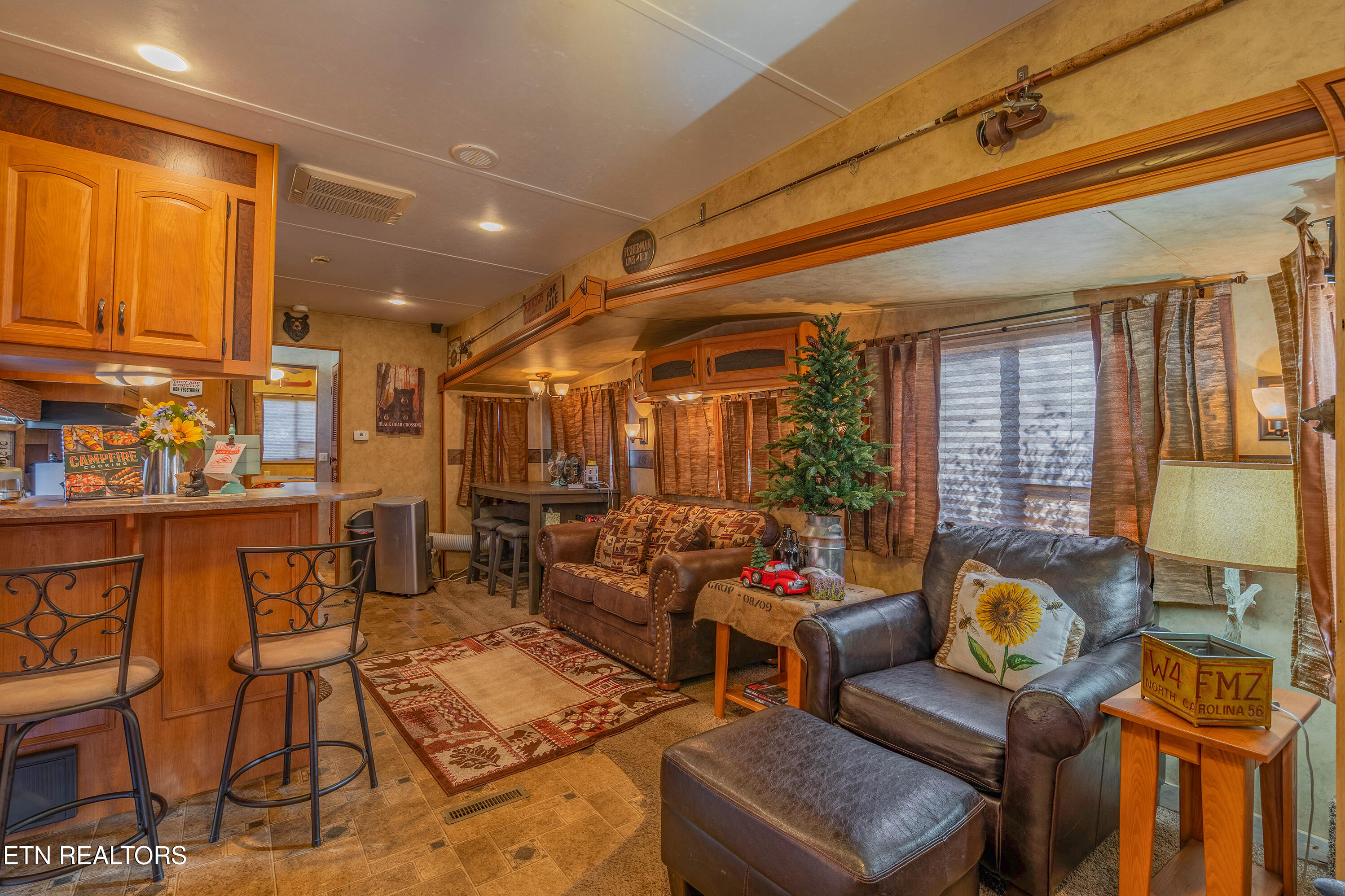 4229 E Parkway Gatlinburg TN 37738