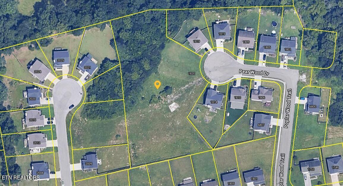 1820 Pear Wood Drive Knoxville TN 37920