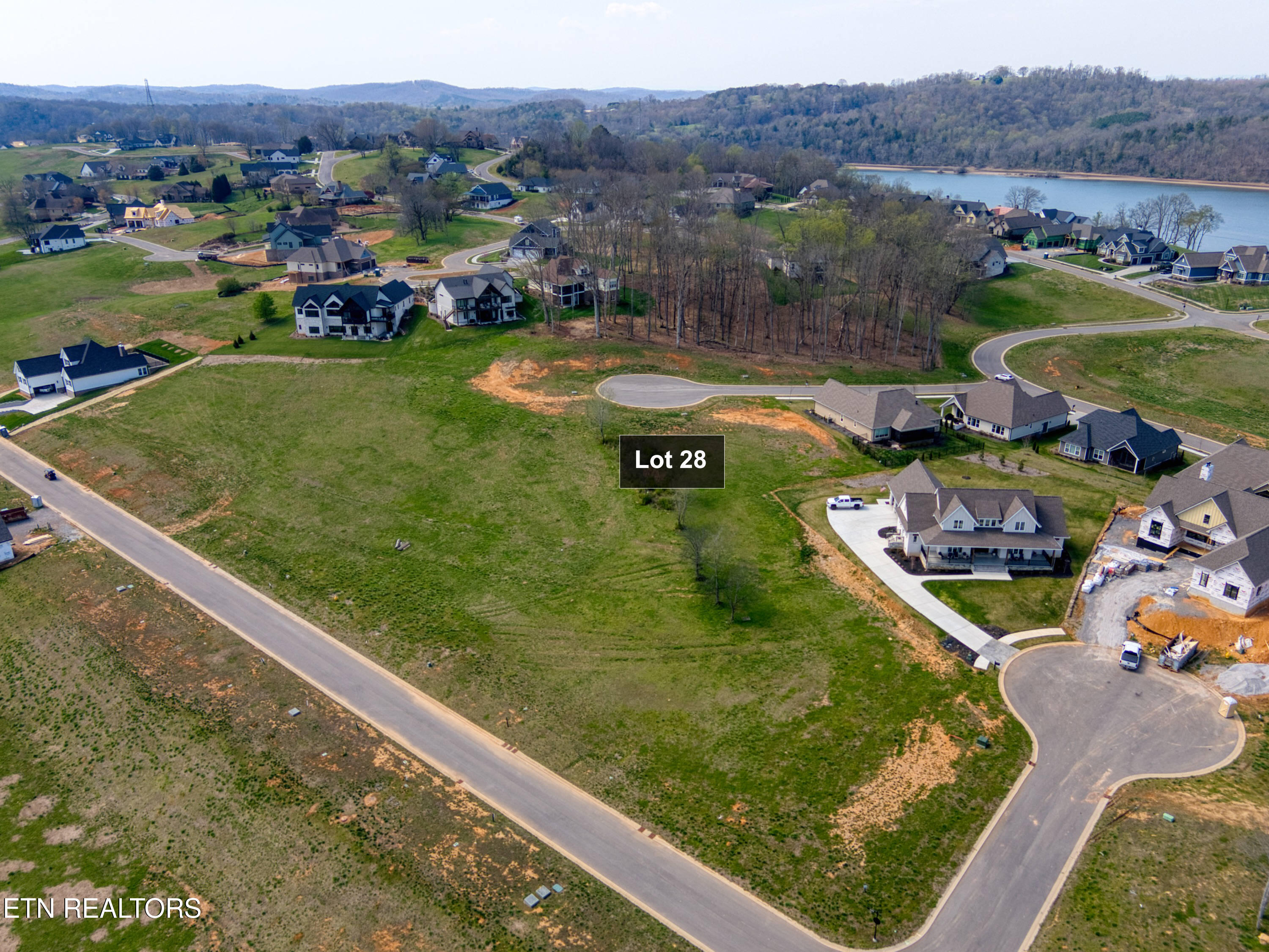 313 17th Way Drive Loudon TN 37774