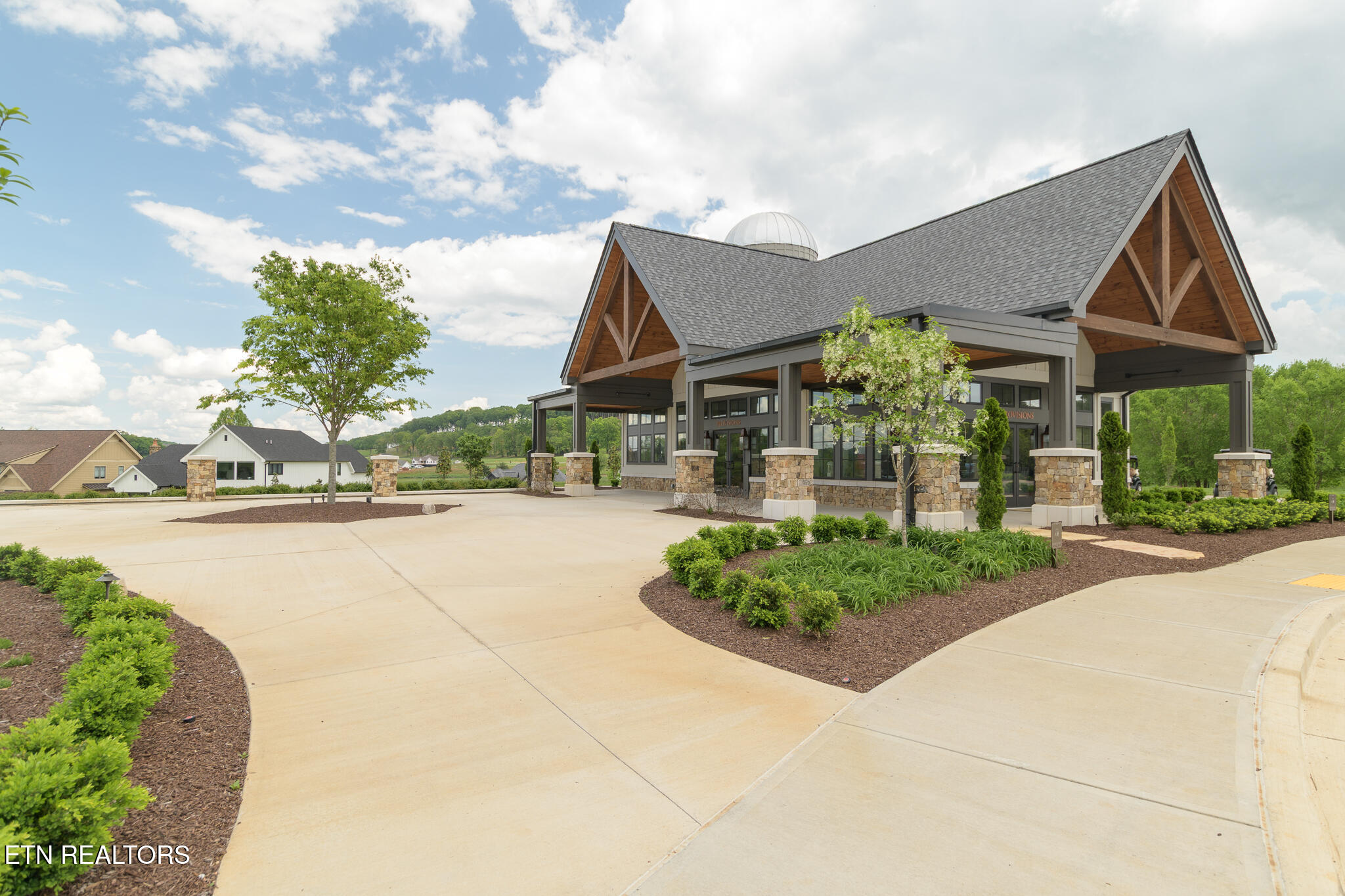 4183 Old Dogwood Trail Loudon TN 37774