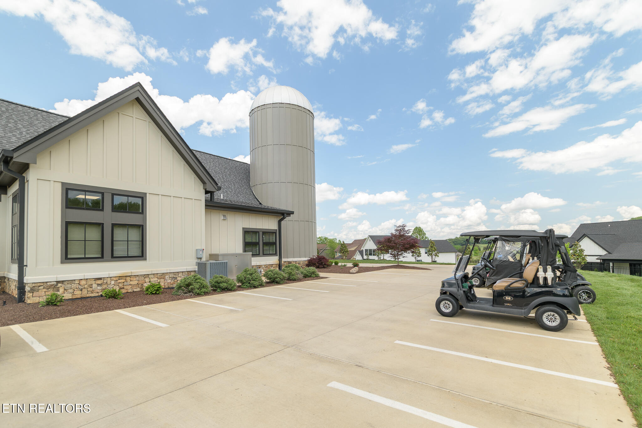 4183 Old Dogwood Trail Loudon TN 37774