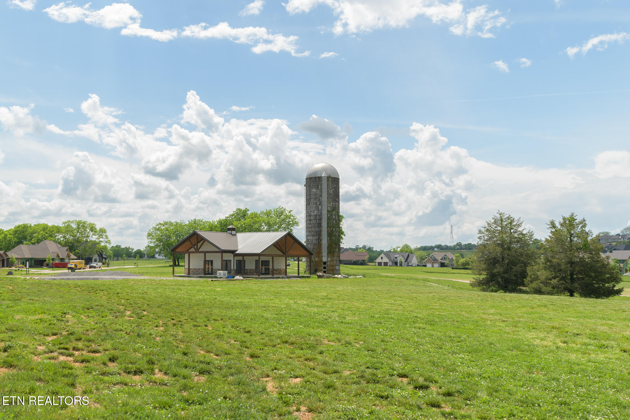4183 Old Dogwood Trail Loudon TN 37774
