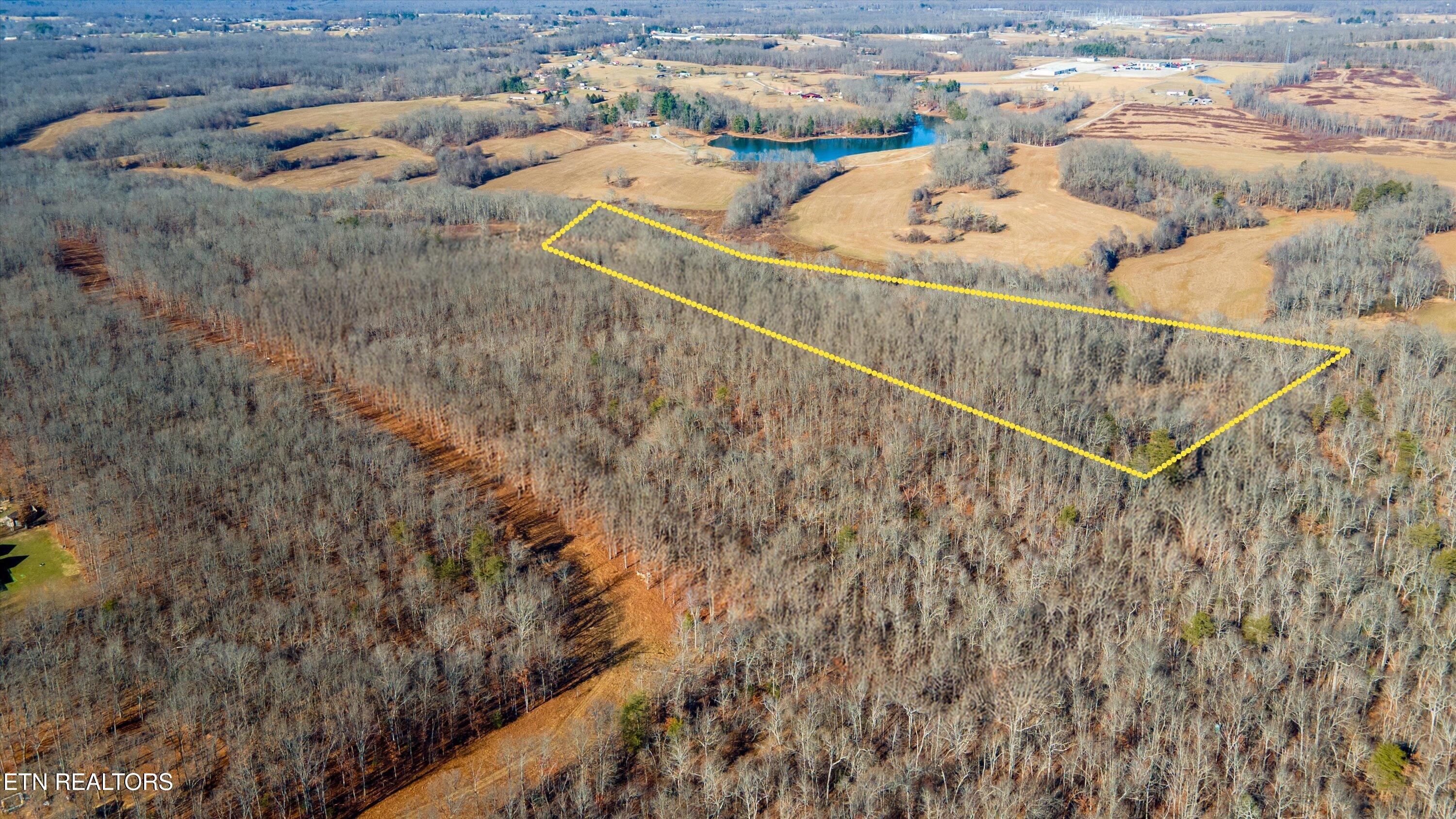 11.49 Ac Off Stanley Hood Road Crossville TN 38571