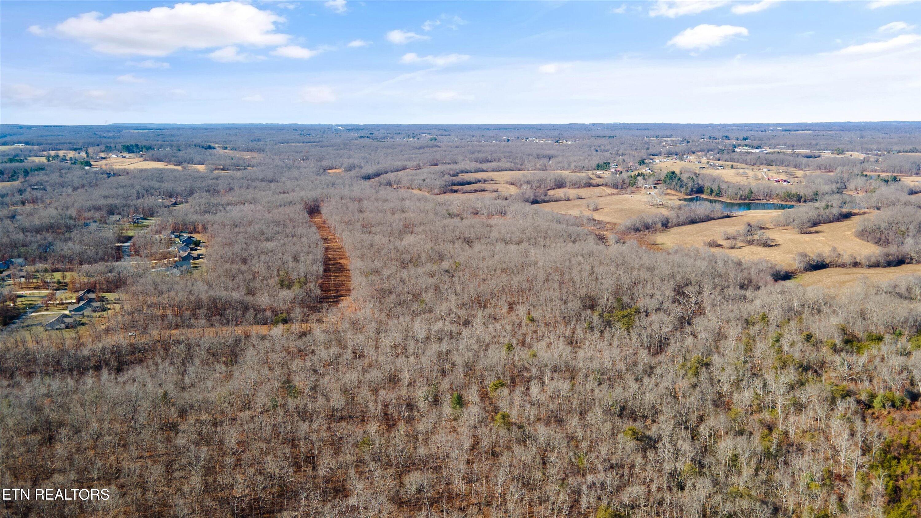 11.49 Ac Off Stanley Hood Road Crossville TN 38571