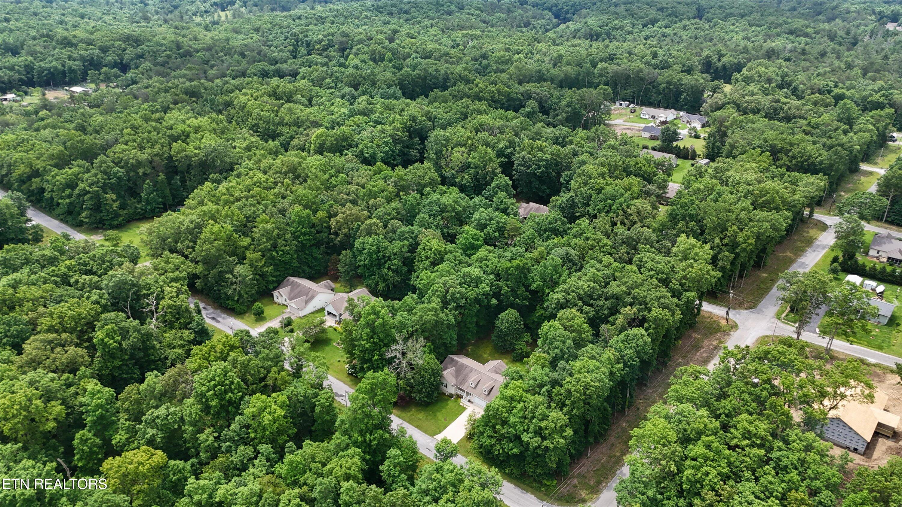 2109 Black Wolf Drive Crossville TN 38572