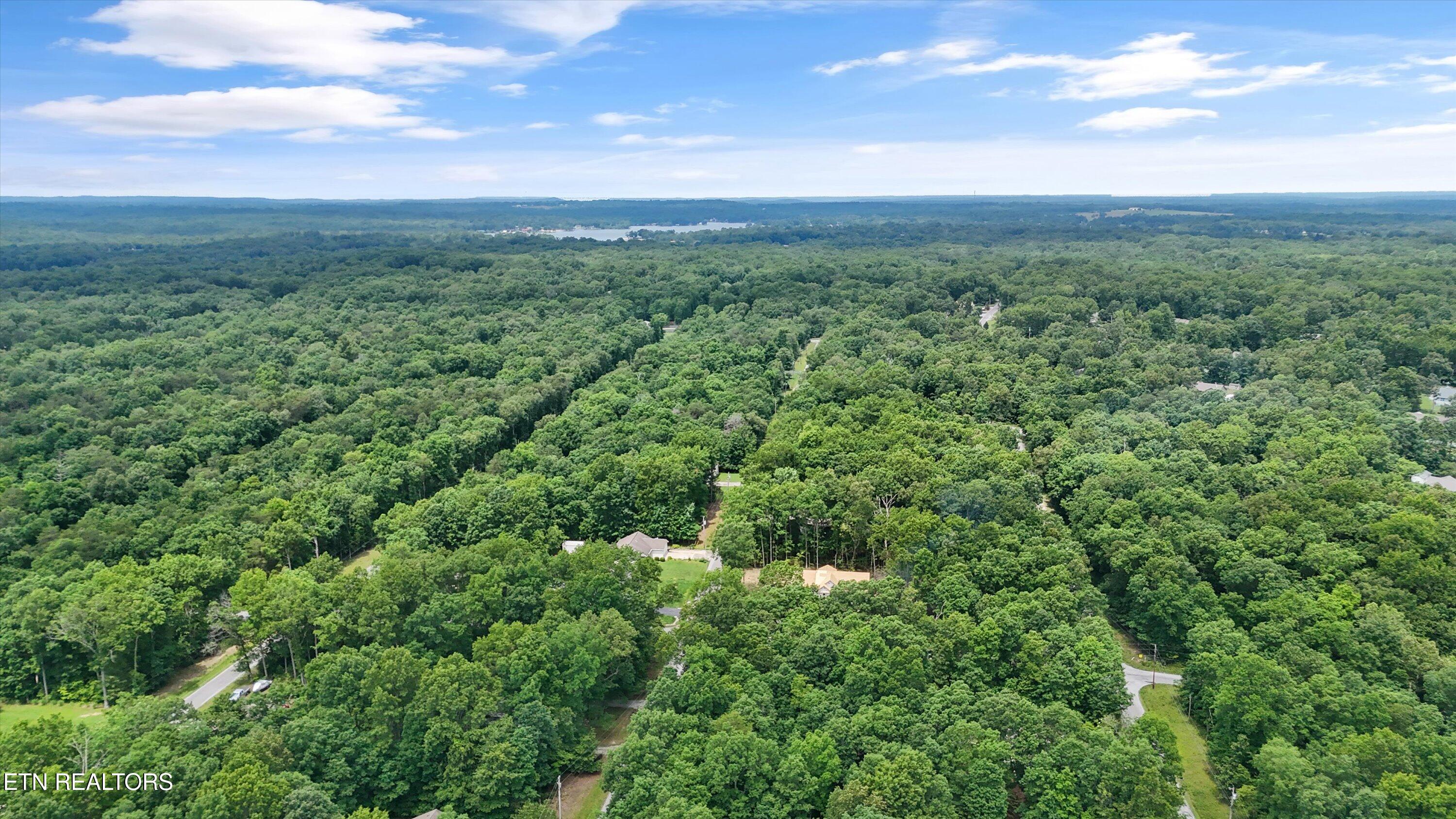 2109 Black Wolf Drive Crossville TN 38572