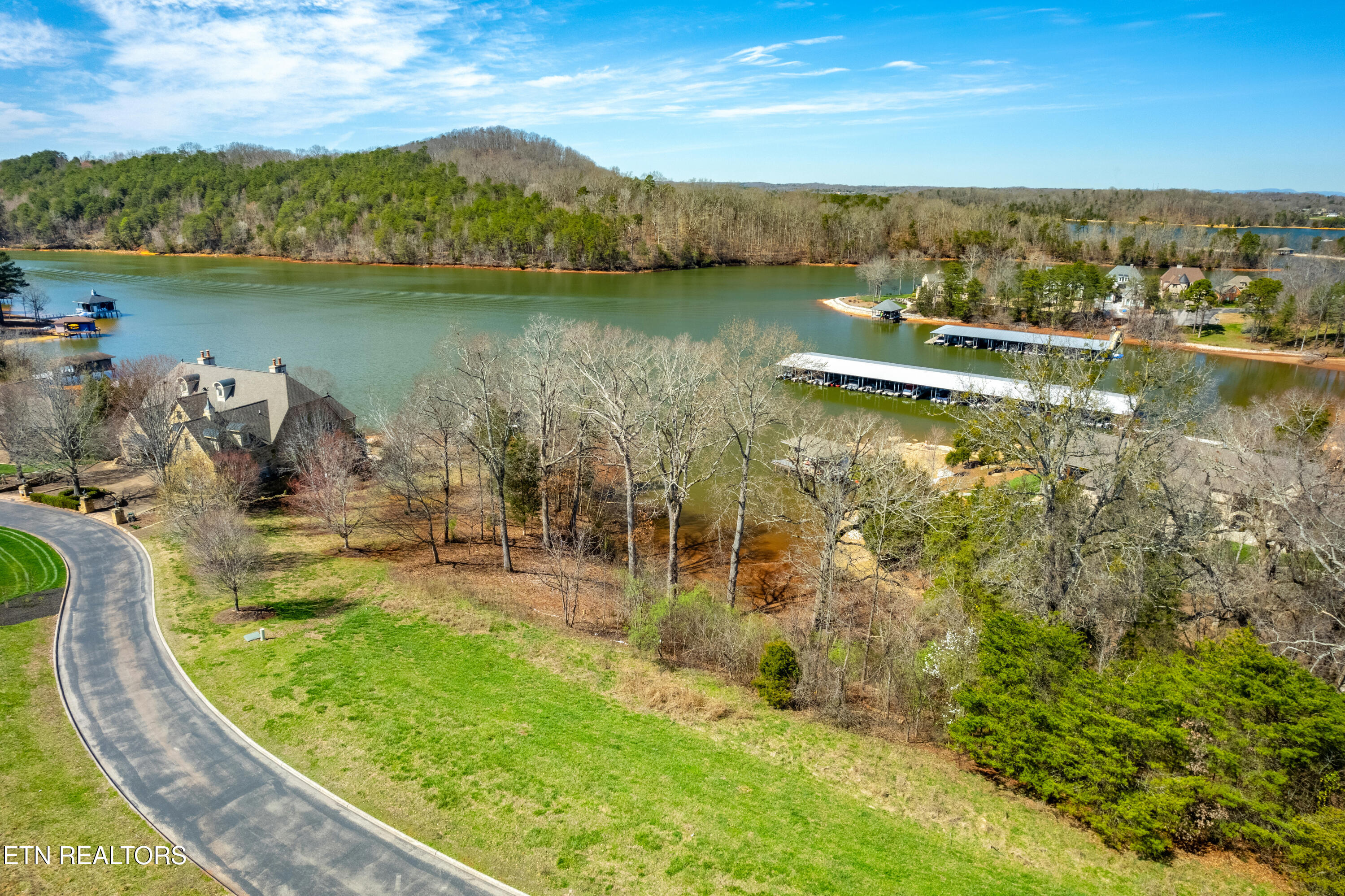 220 Wildwing Drive Vonore TN 37885