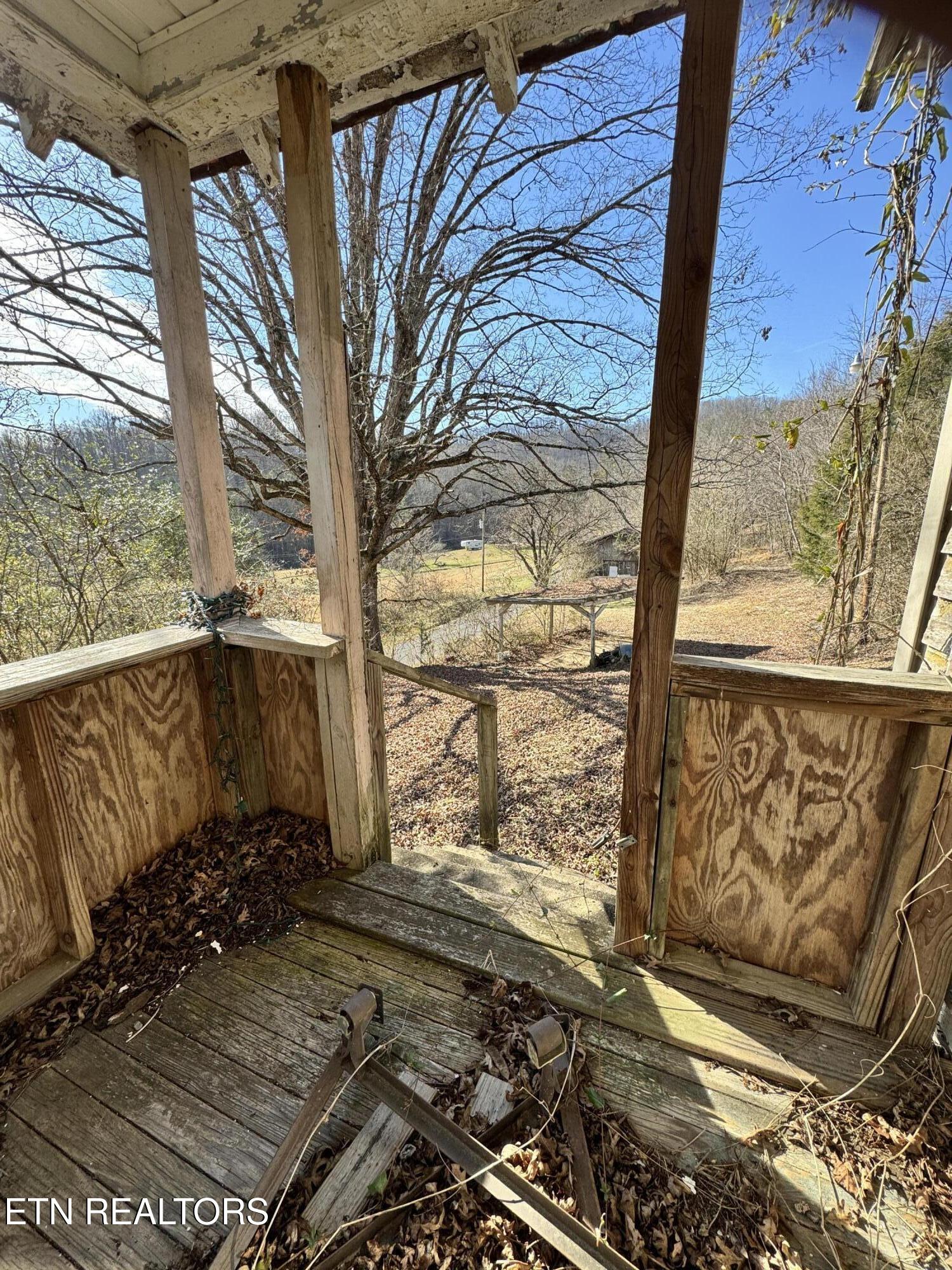 1135 Ned Clark Road Bean Station TN 37708