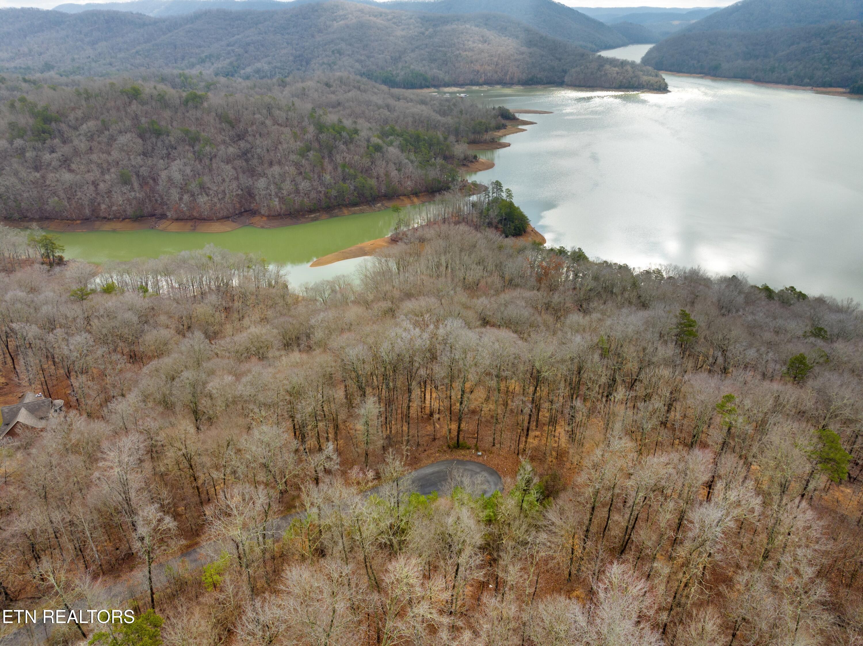 Mystic Star Drive New Tazewell TN 37825