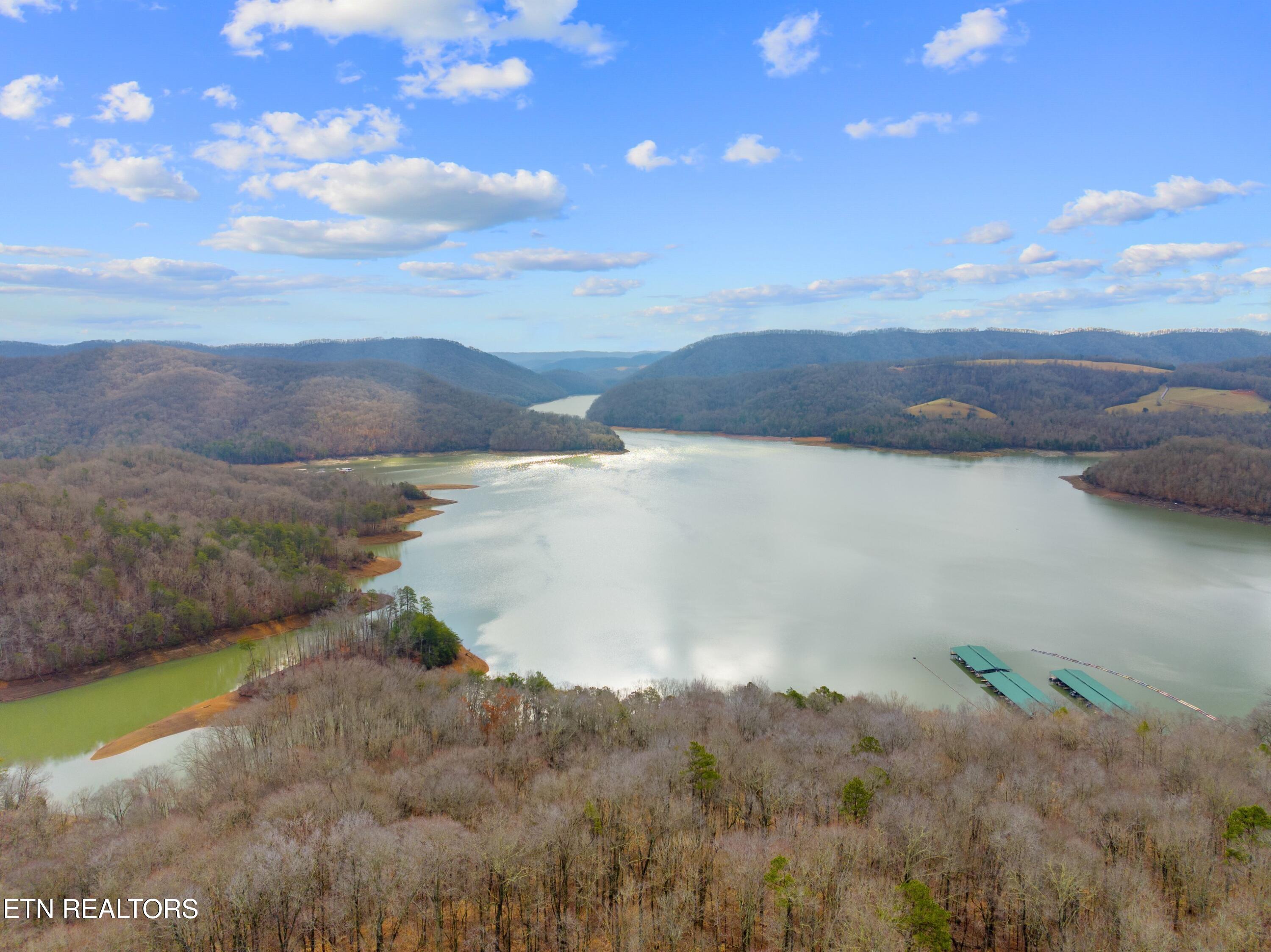Mystic Star Drive New Tazewell TN 37825
