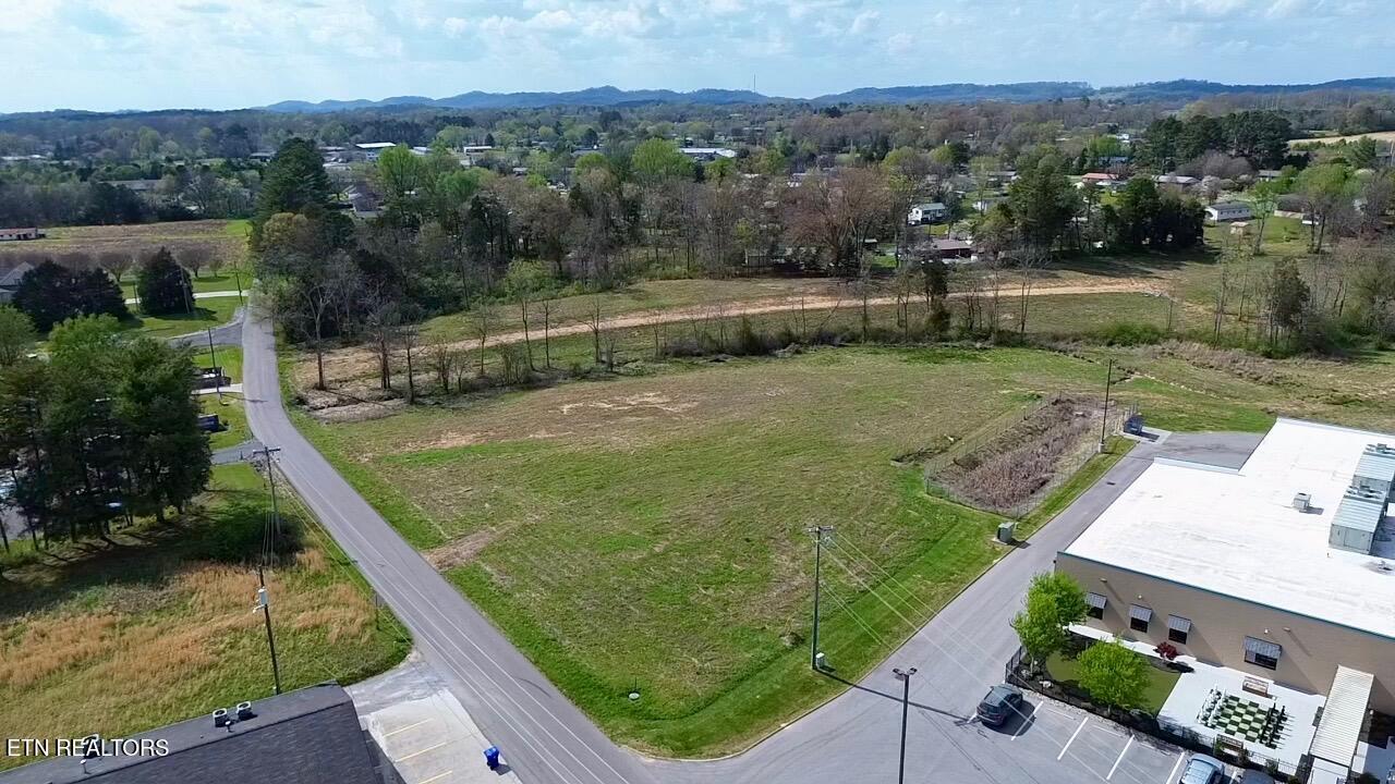 Isbill Road Madisonville TN 37354