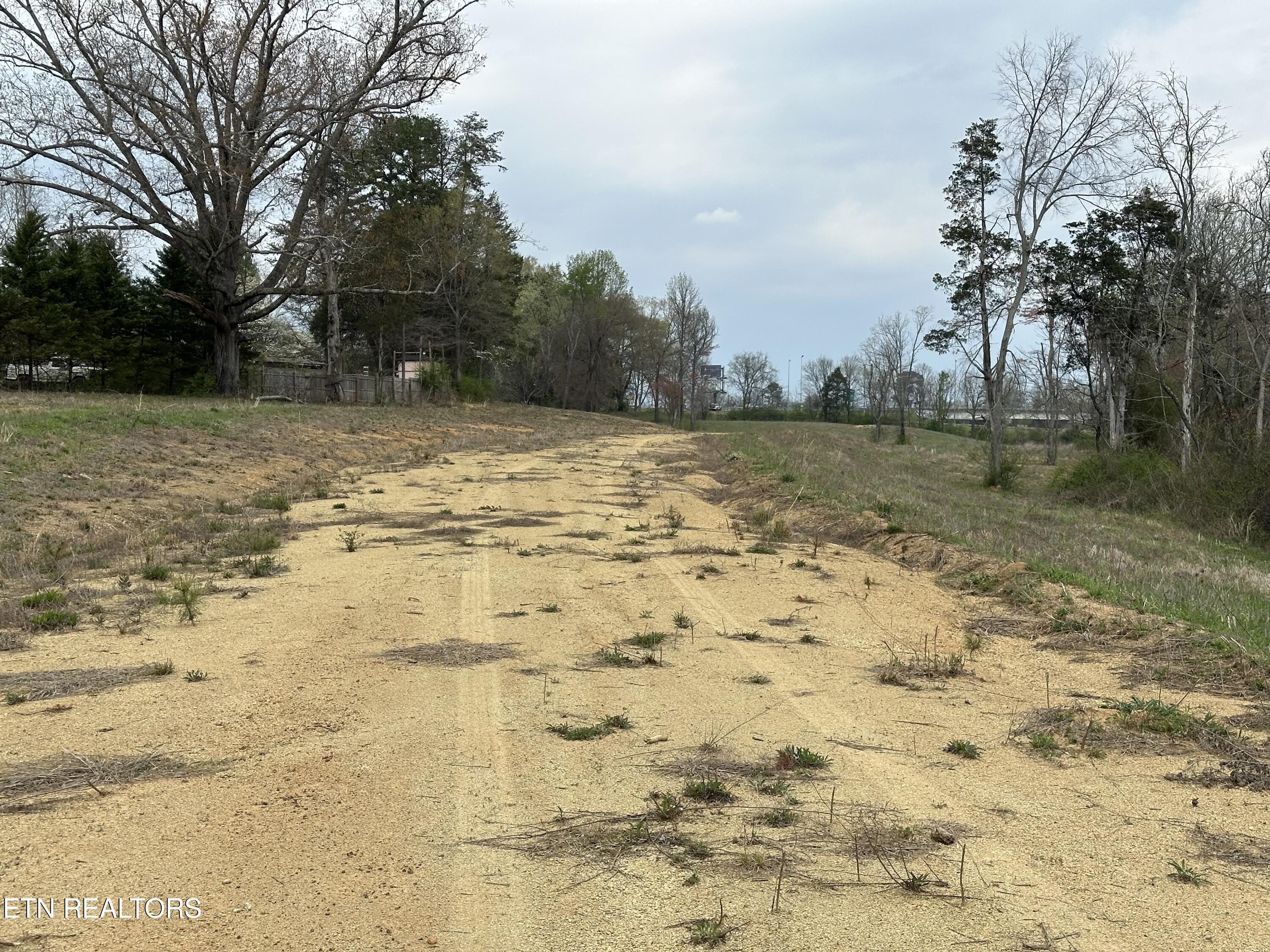 Isbill Road Madisonville TN 37354