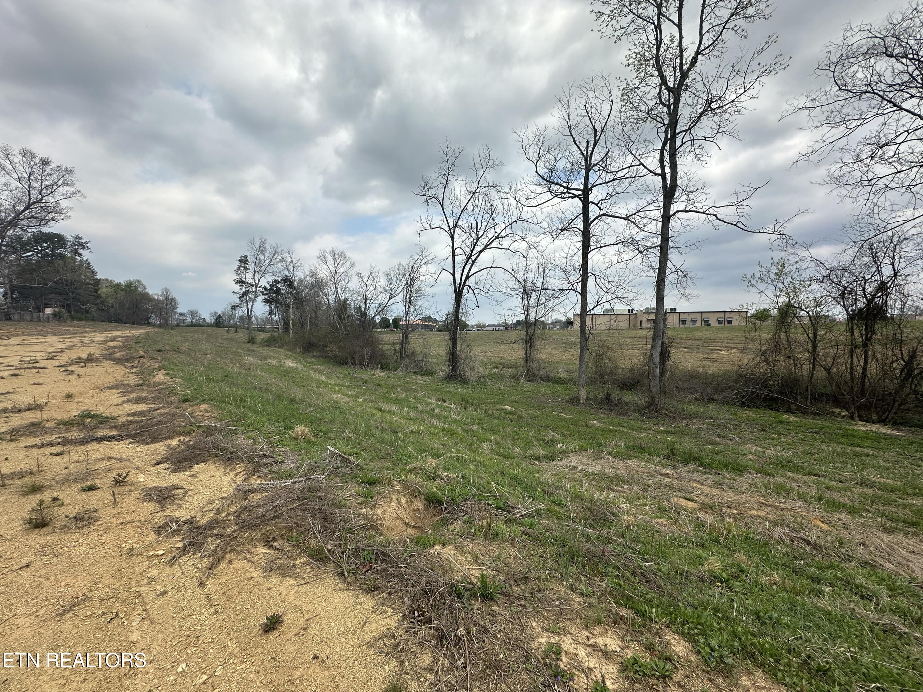 Isbill Road Madisonville TN 37354