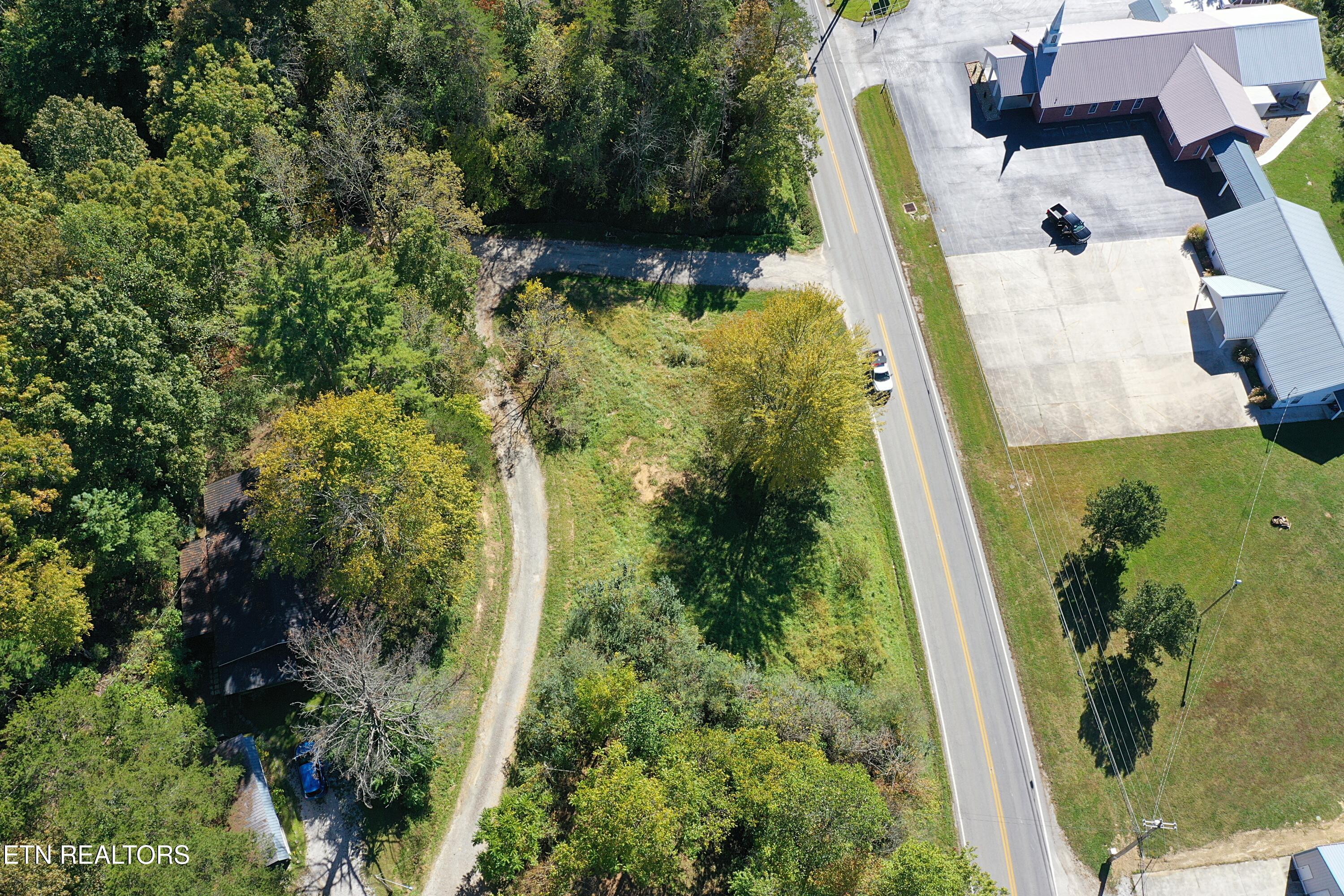 103 Shelton Lane Oneida TN 37841