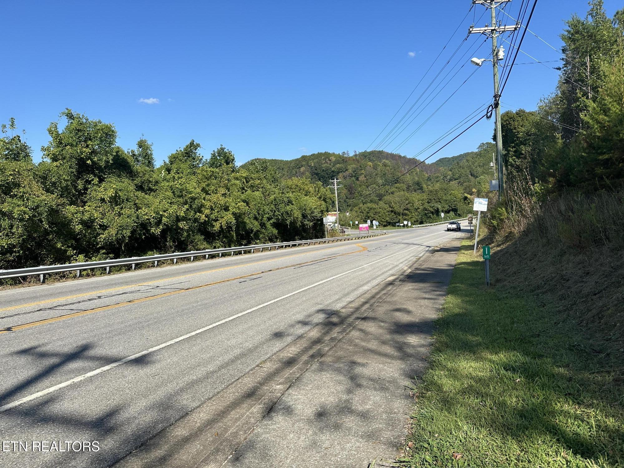 Carringer Circle Tellico Plains TN 37385