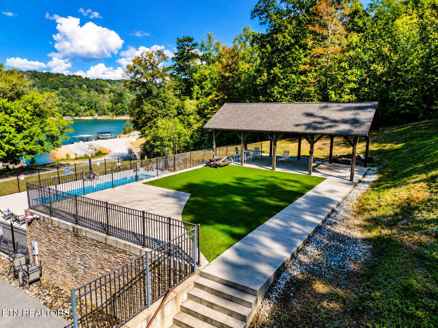 Lot 605 Two Rivers Lane Lafollette TN 37766