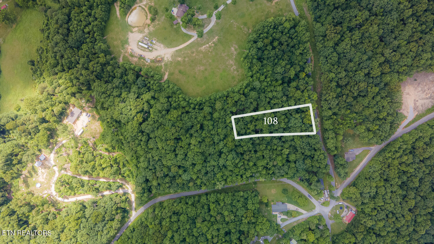 S Sudenny Lane Lafollette TN 37766