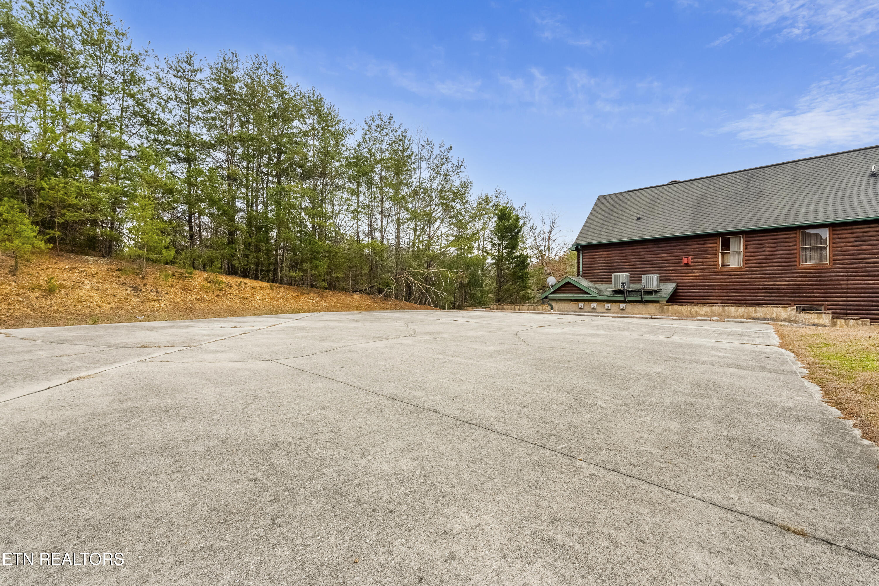 Seth Road Pigeon Forge TN 37863