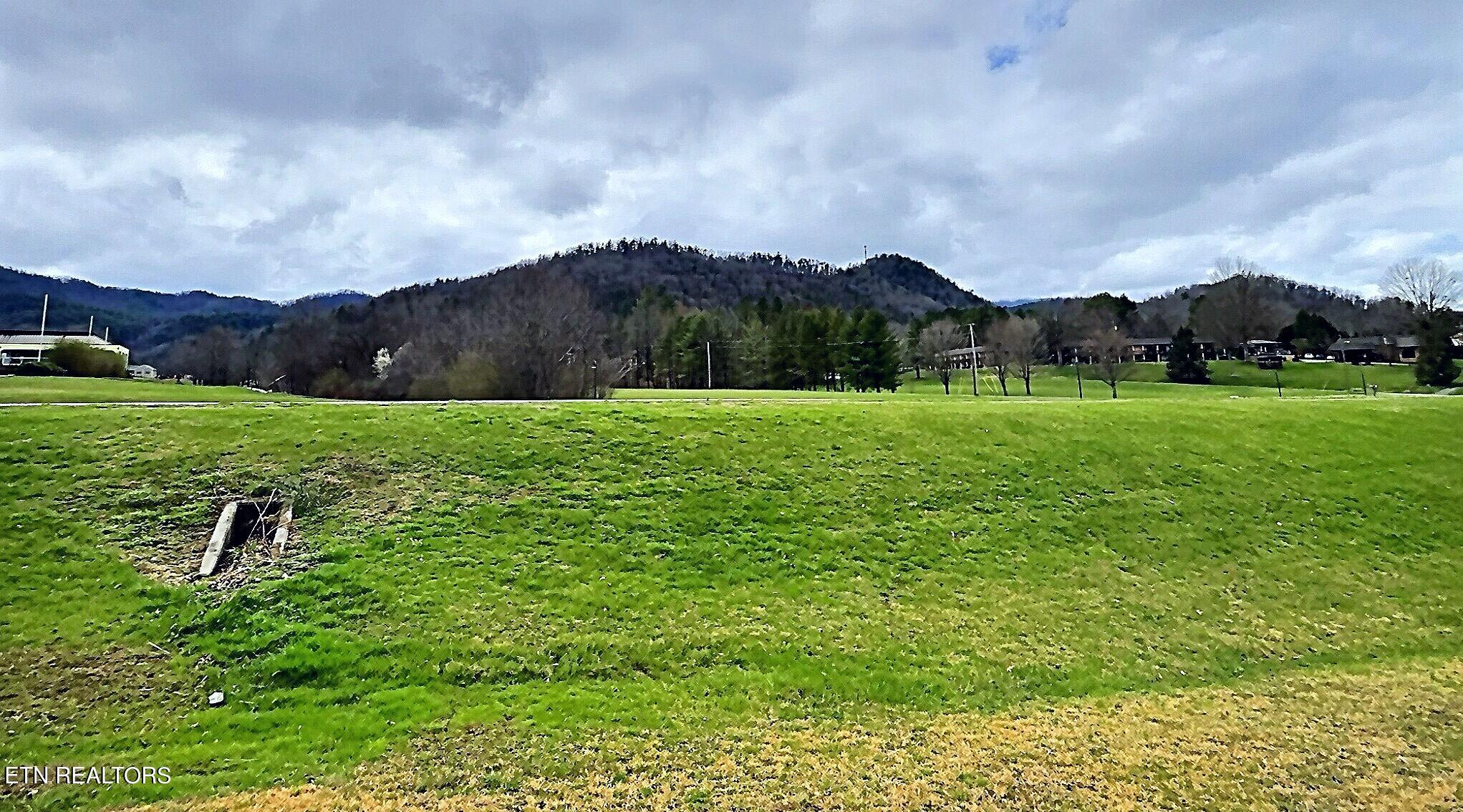 7827 E Lamar Alexander Parkway Townsend TN 37882