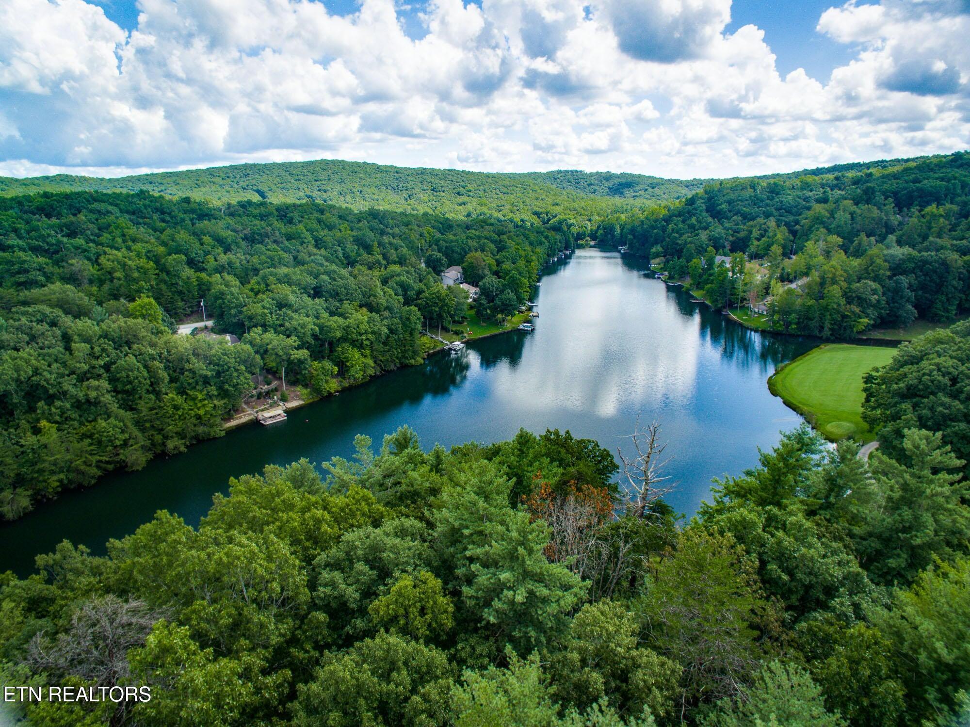 22 Lakeridge Terrace Fairfield Glade TN 38558