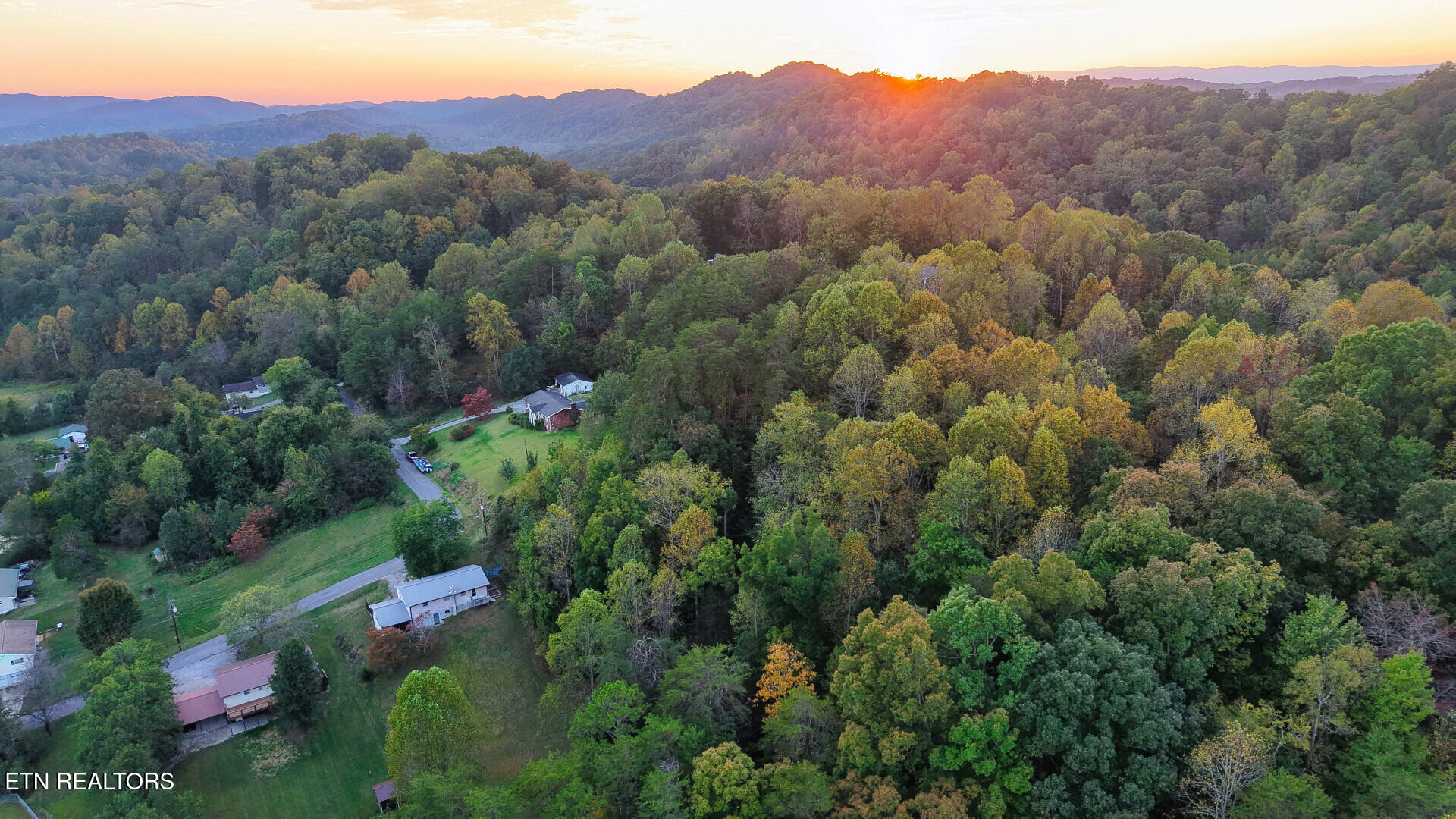 Williams Drive Maynardville TN 37807