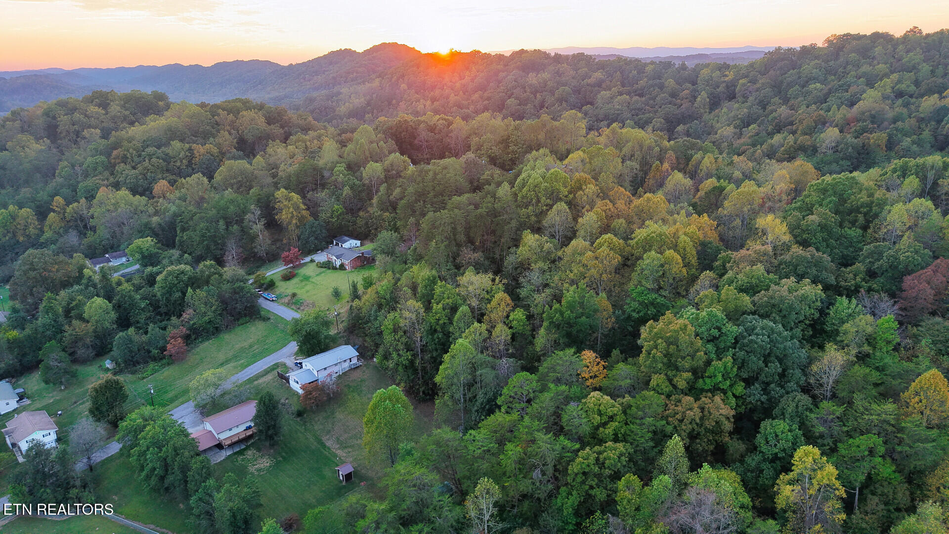 Williams Drive Maynardville TN 37807