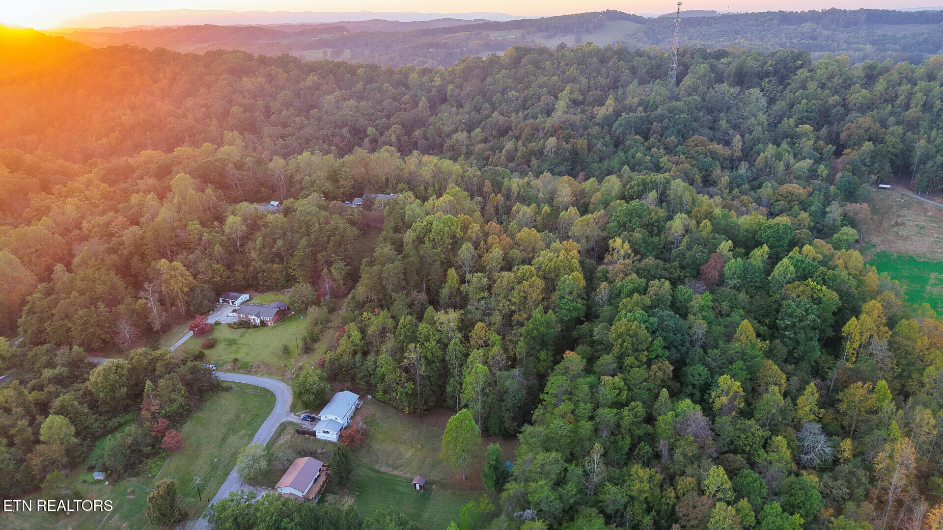Williams Drive Maynardville TN 37807