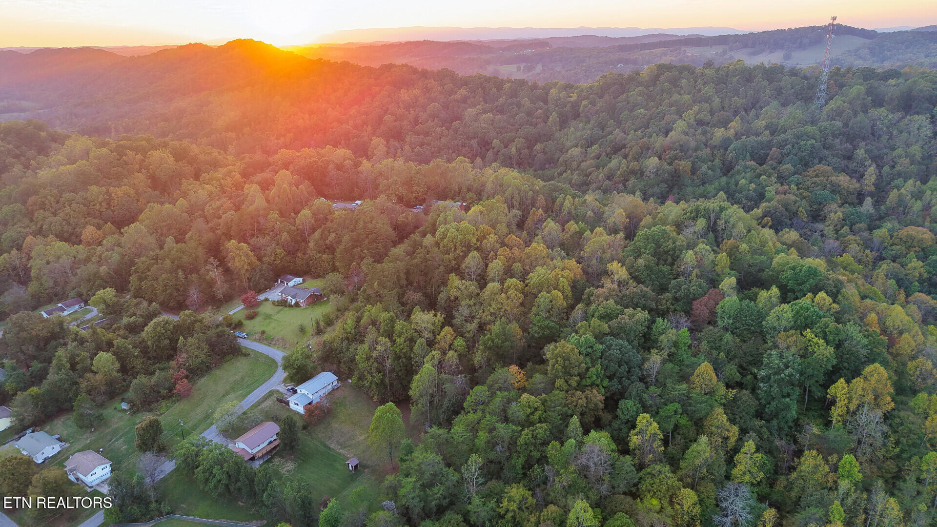 Williams Drive Maynardville TN 37807