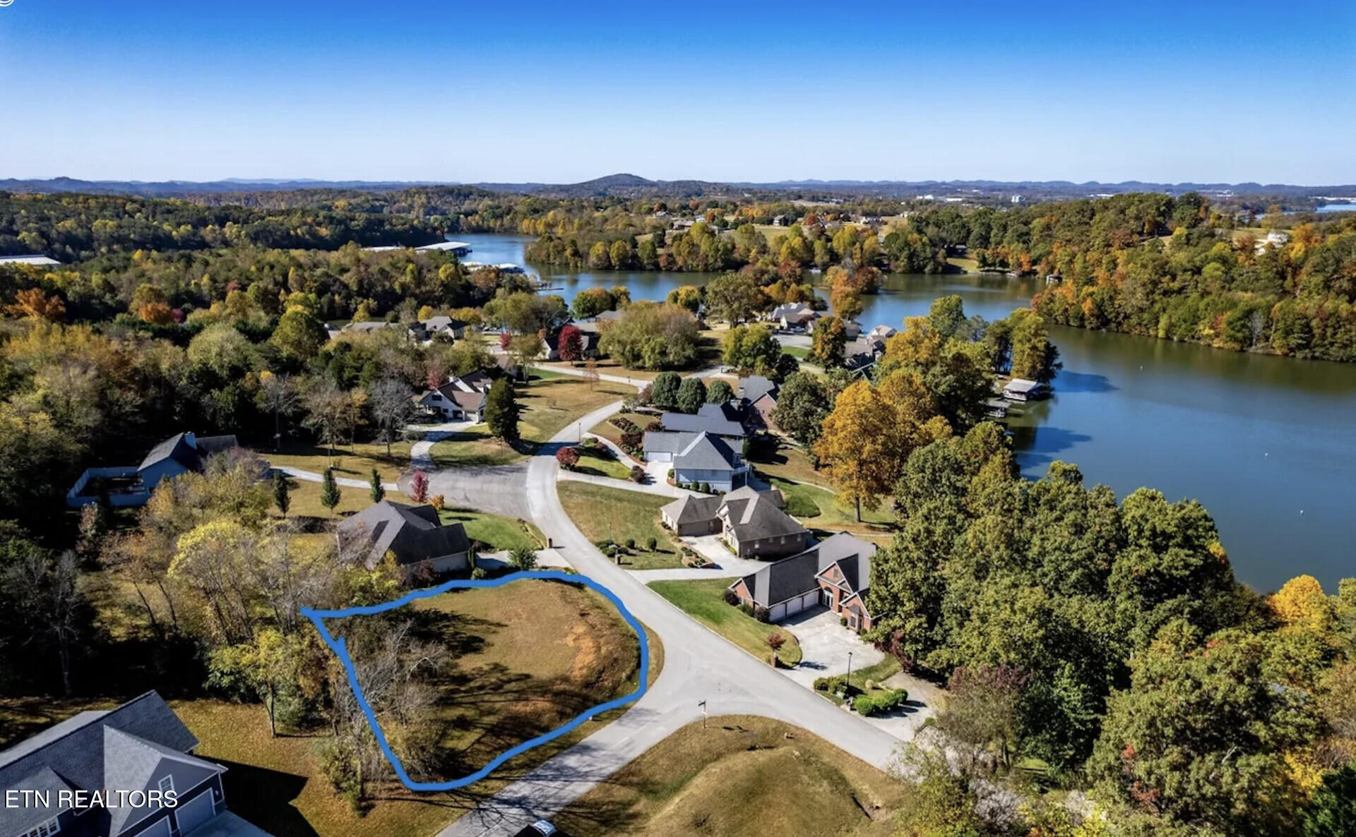 1820 Crazyhorse Drive Maryville TN 37801