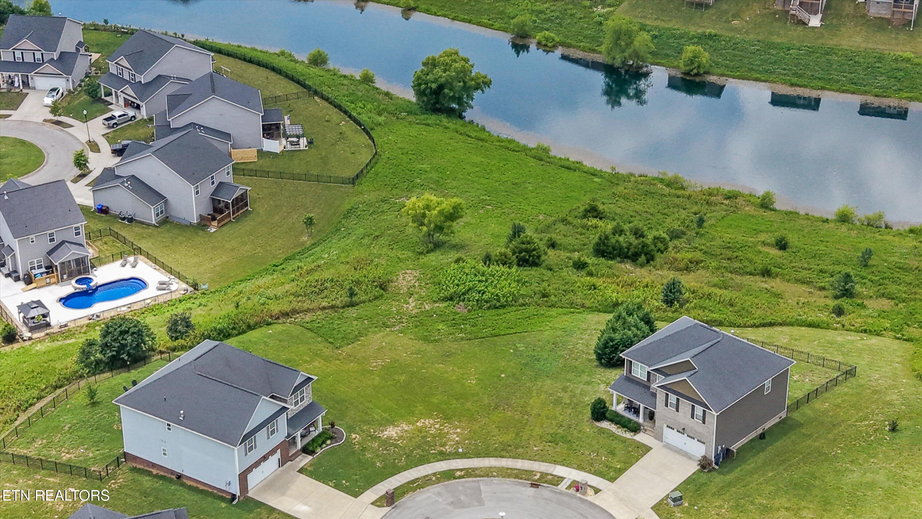 104 Duncanberry Court Oak Ridge TN 37830