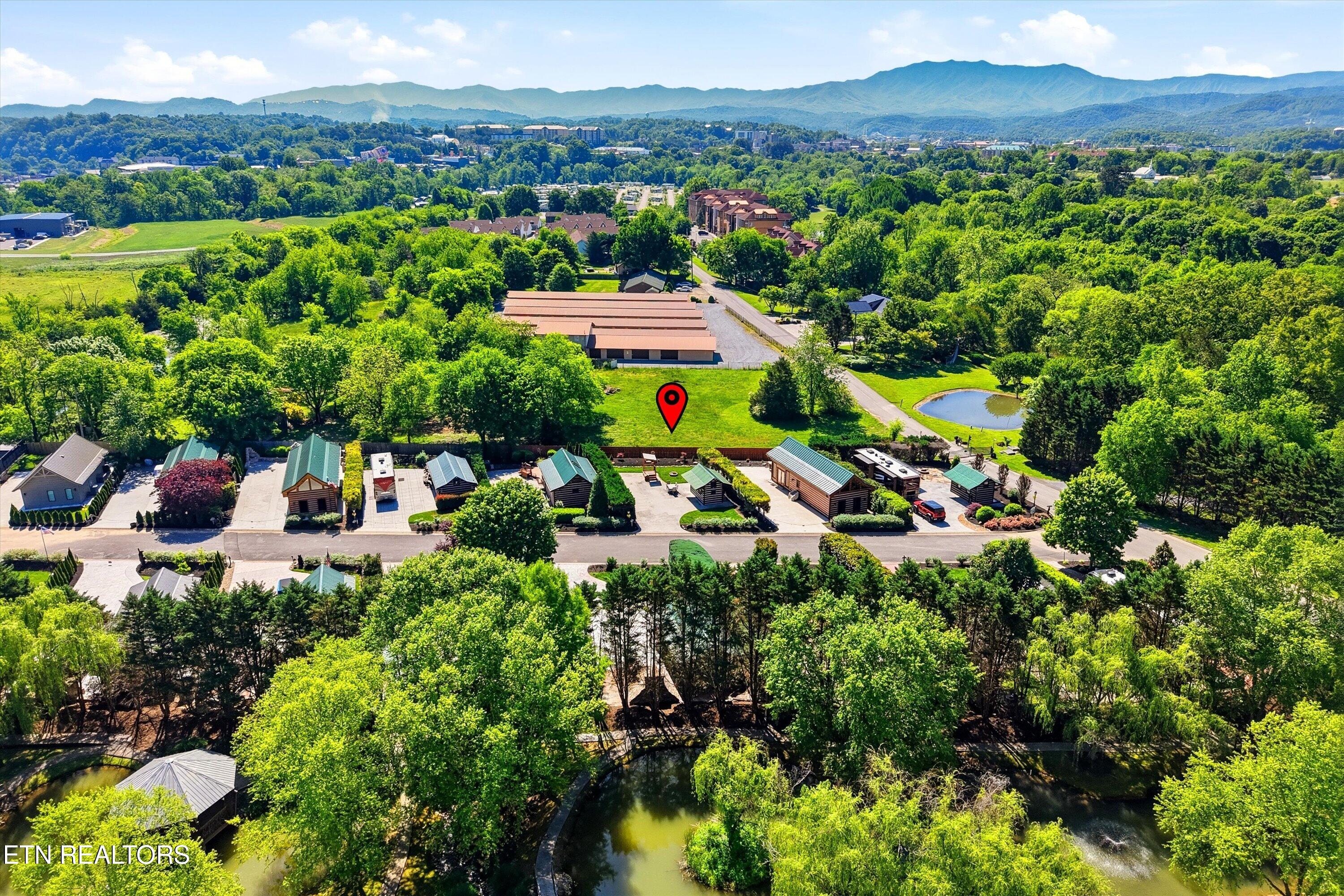 1908 Lizi Loop Way Sevierville TN 37862