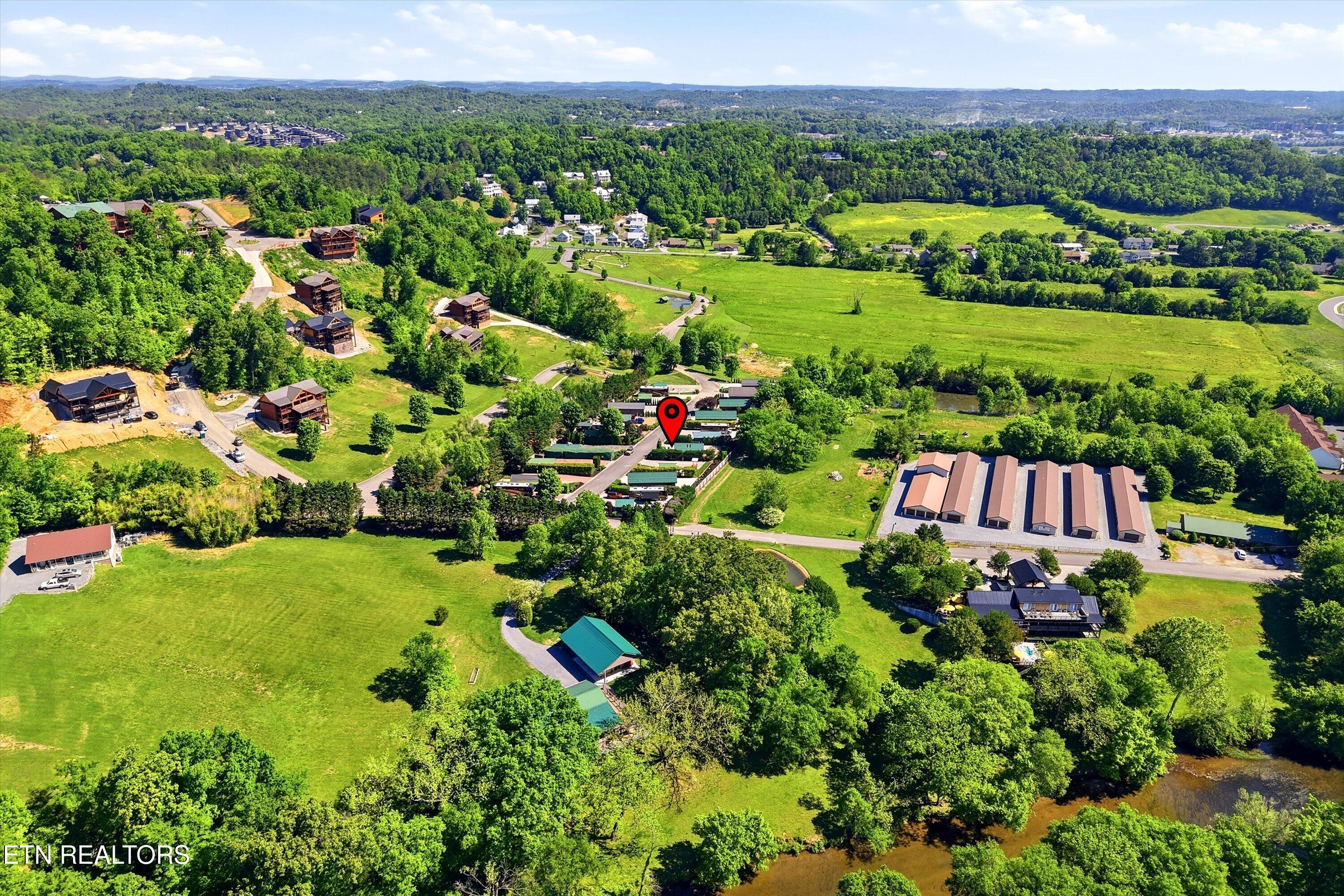 1908 Lizi Loop Way Sevierville TN 37862