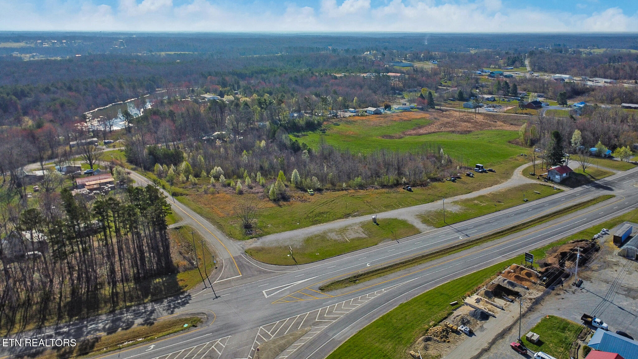 21.72AC S York Highway Jamestown TN 38556