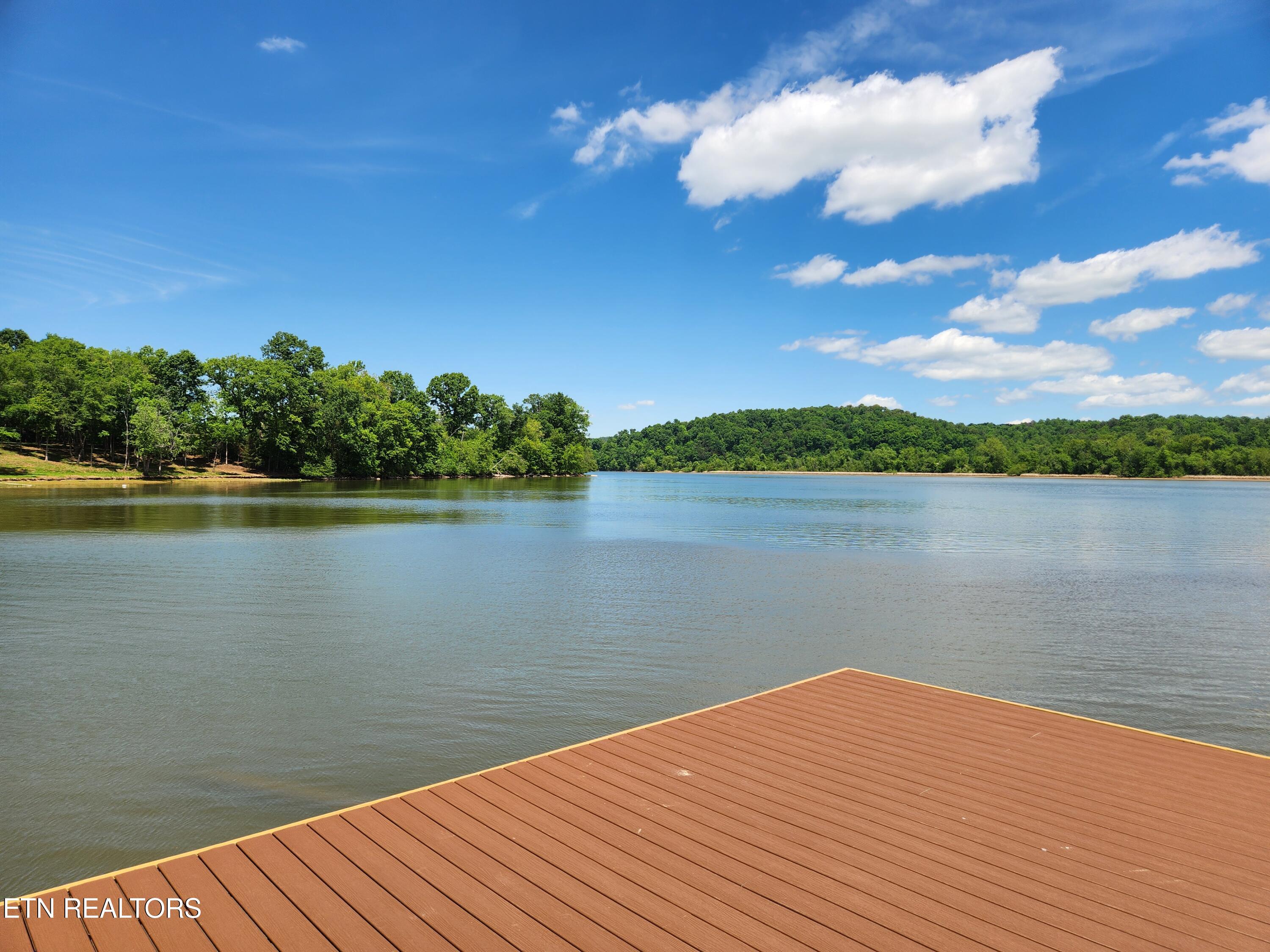 Oak Leaf Lot 71 Drive Loudon TN 37774