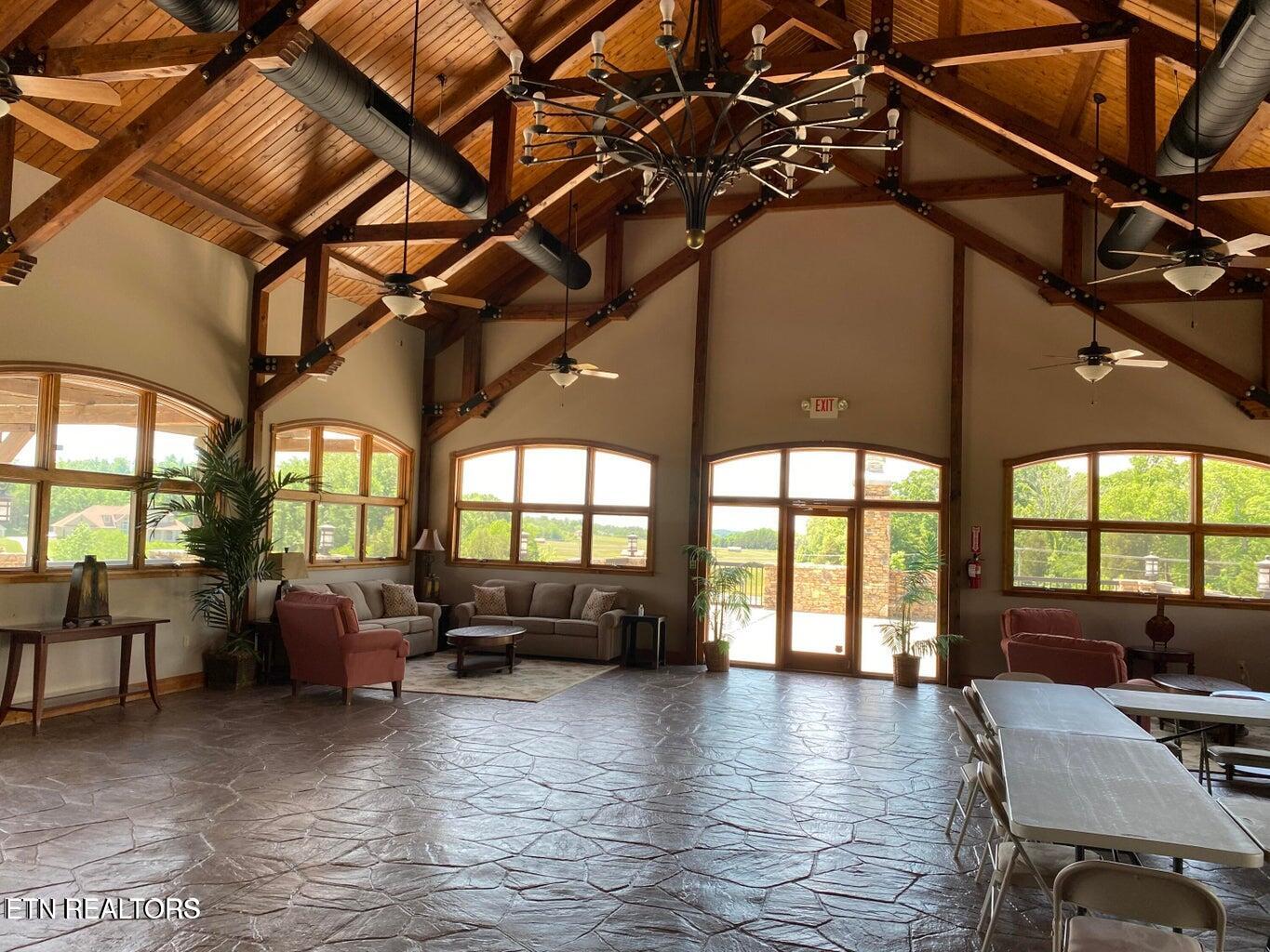 205 Bay Shore Drive Rockwood TN 37854