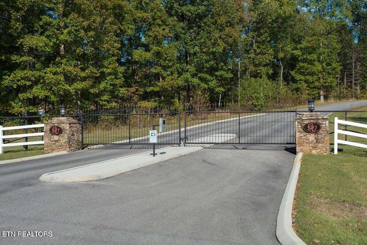 205 Bay Shore Drive Rockwood TN 37854