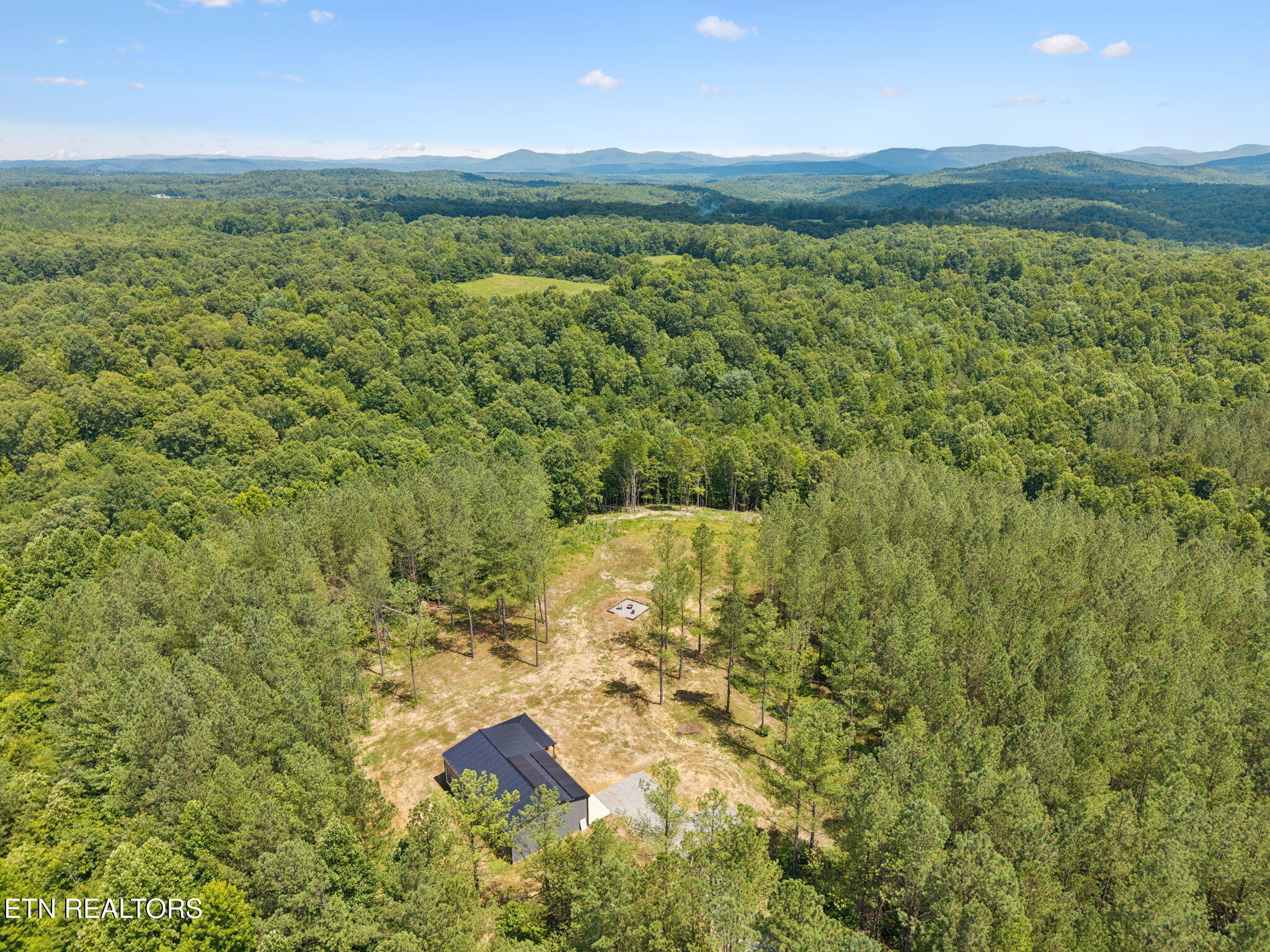 138 Belle Ridge Pvt Drive Robbins TN 37852