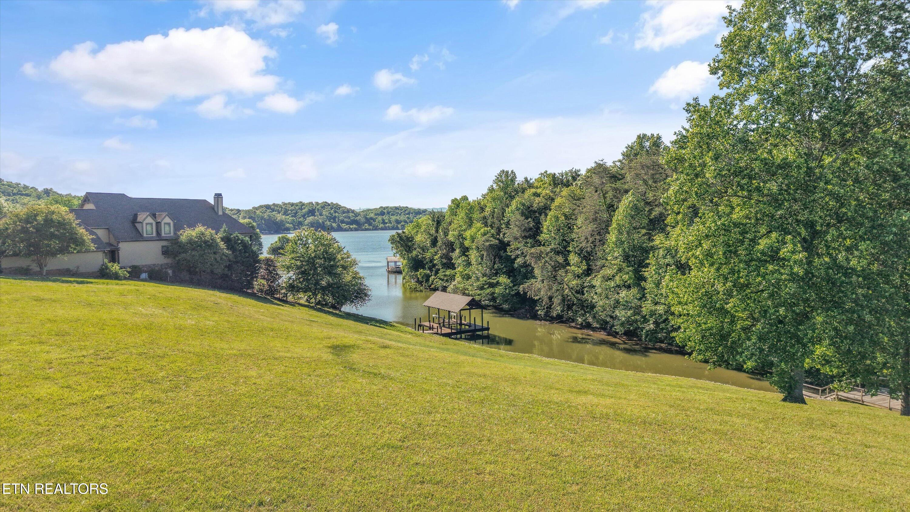 3842 Attley Drive Louisville TN 37777
