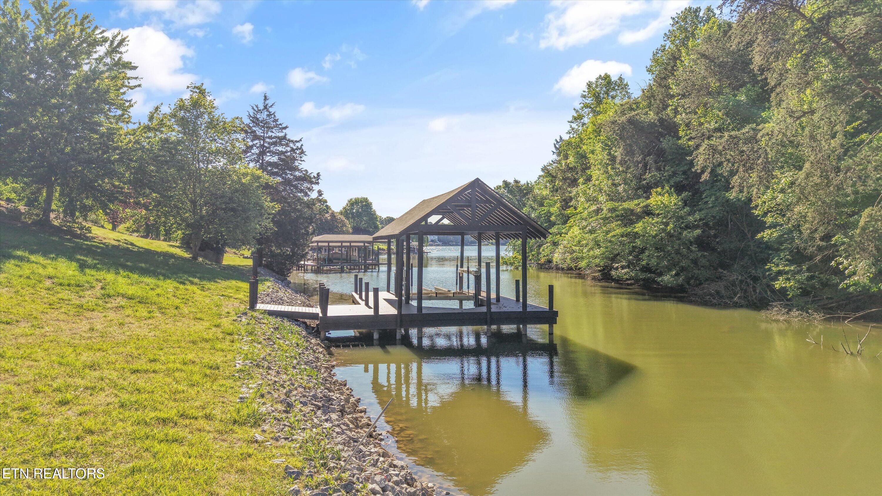 3842 Attley Drive Louisville TN 37777