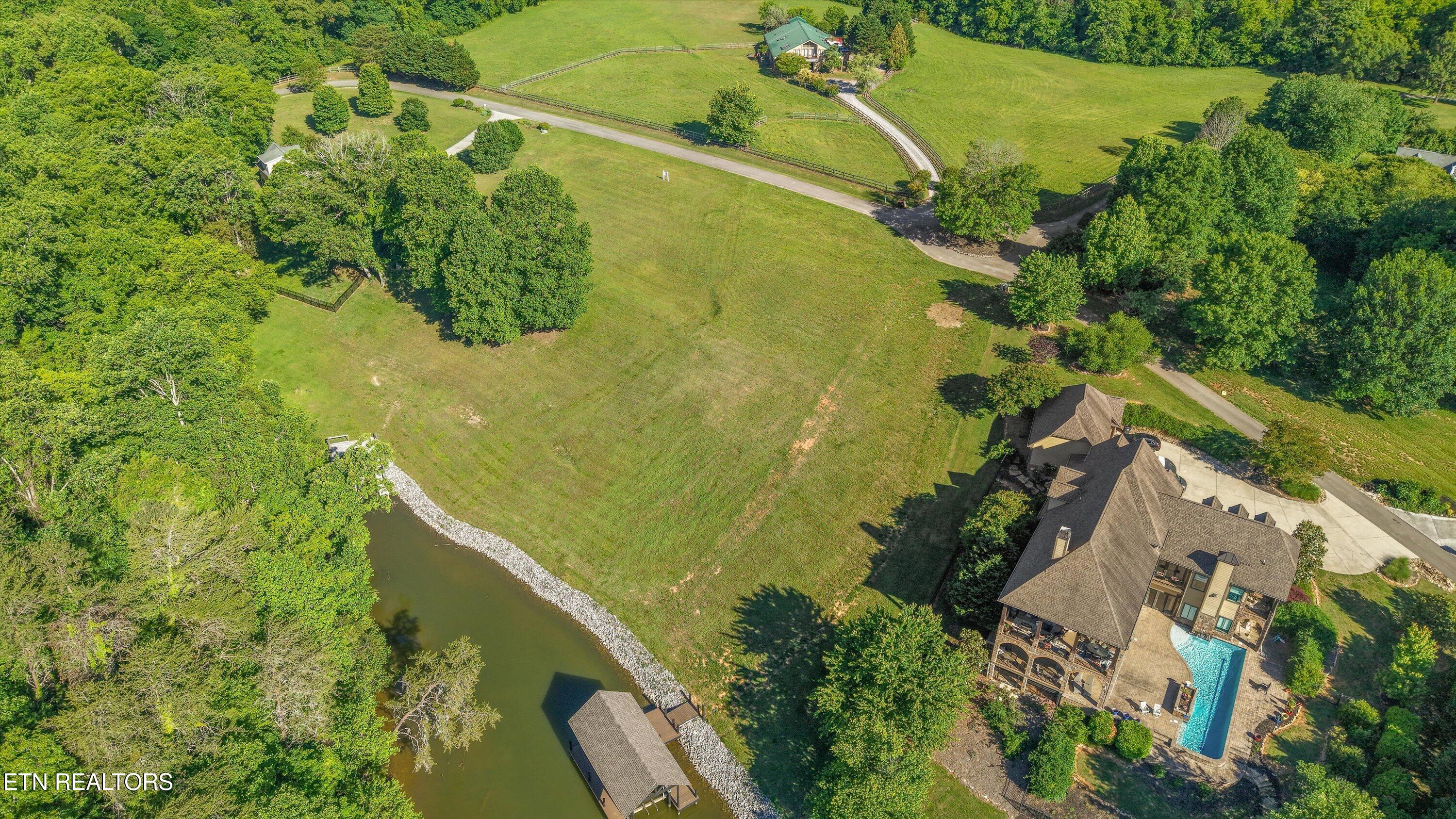 3842 Attley Drive Louisville TN 37777