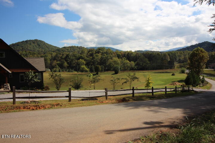 523 Rudd Hollow Road Townsend TN 37882