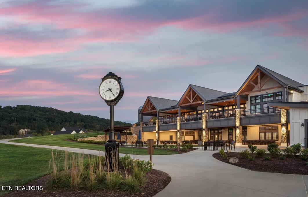 2148 Old Dogwood Trail Loudon TN 37774